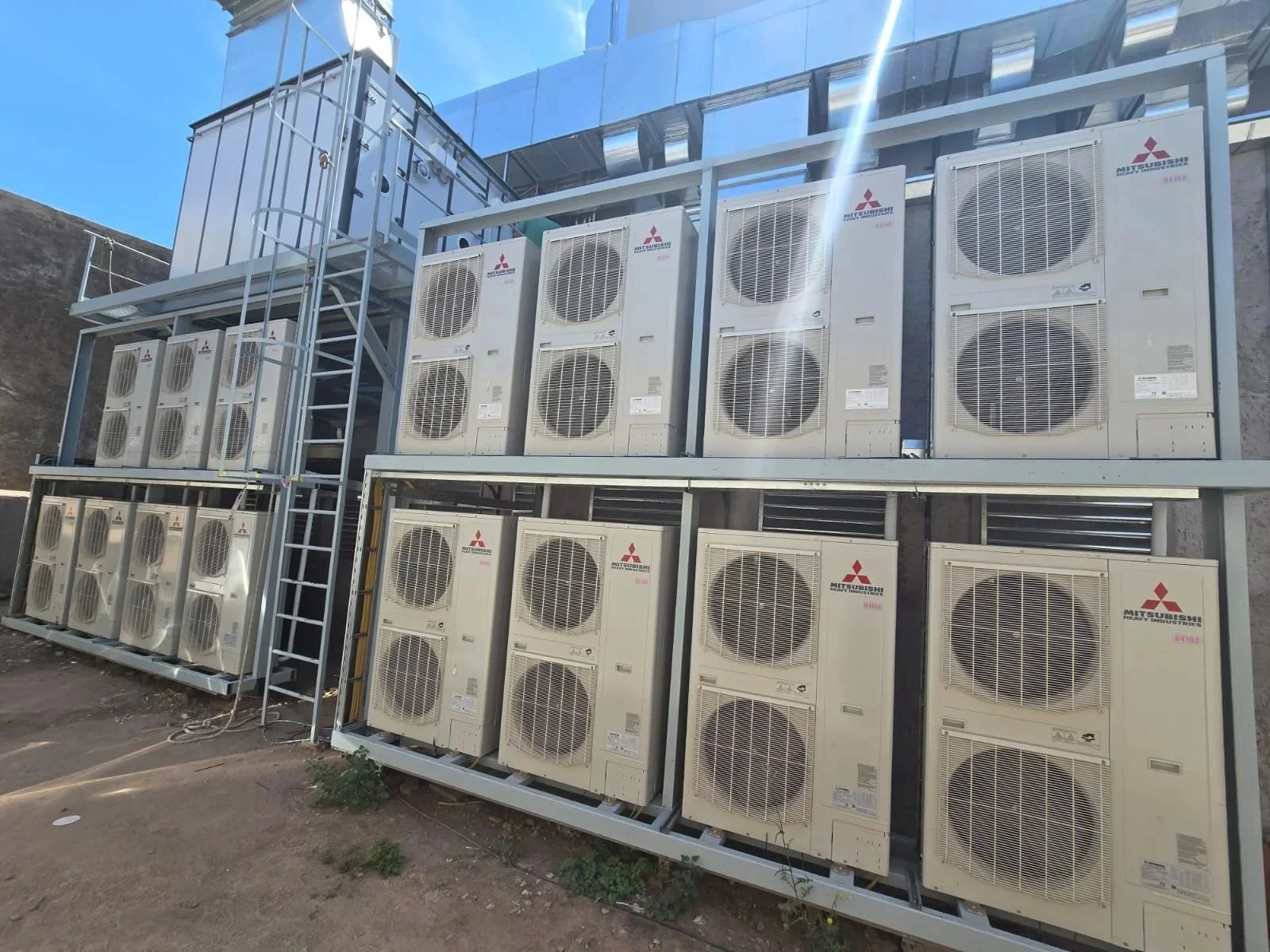 Tuteur - UTA para Proceso Industrial con 15 Unidades Exteriores + Interfases 
