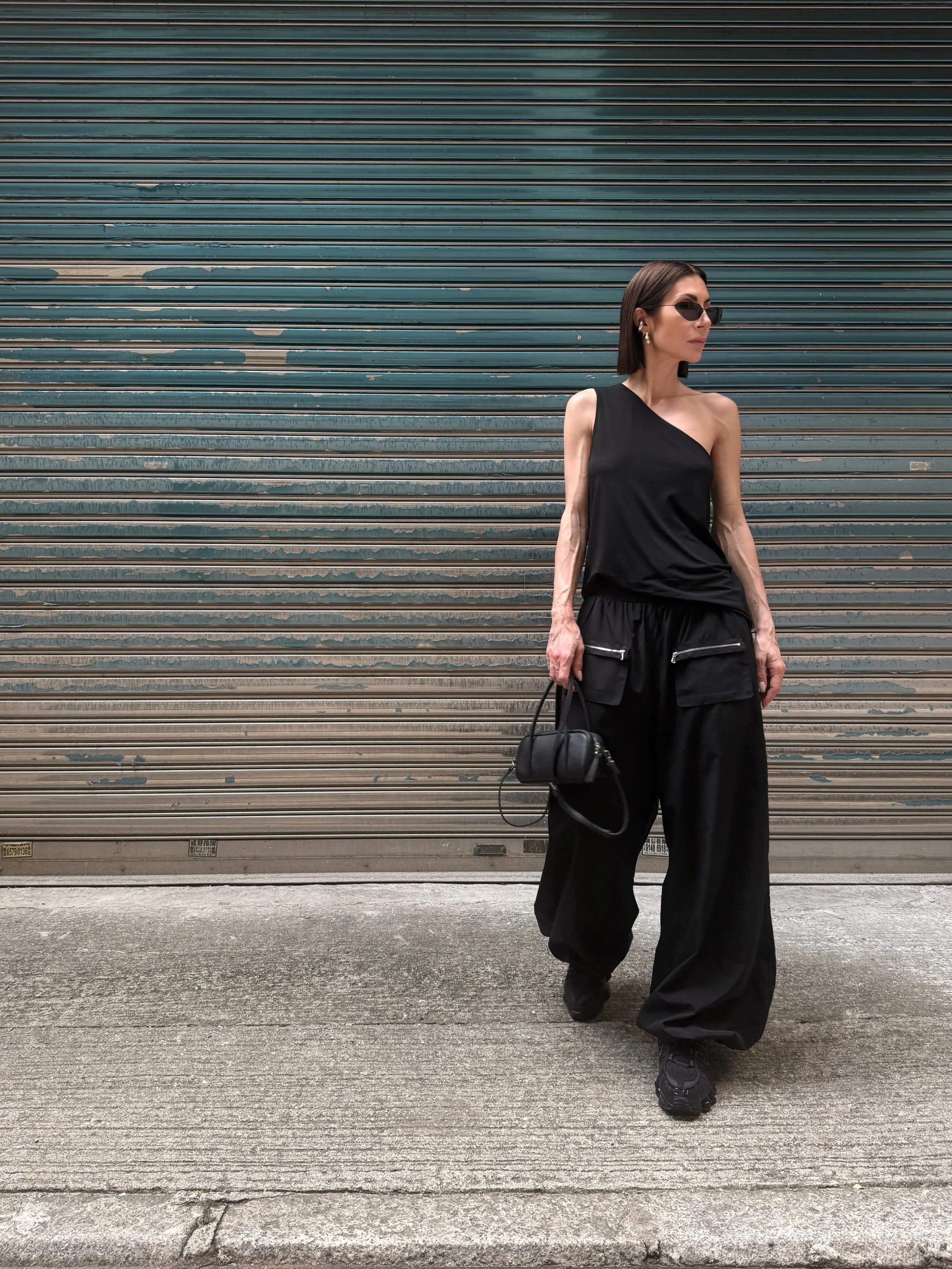 Relaxed silhouettes for long summer days in the city. 

I have a relatively small wardrobe. When I find something I like and that works, I wear it on repeat, for years. I just style my favorite pieces with new accessories in order to give them a fres