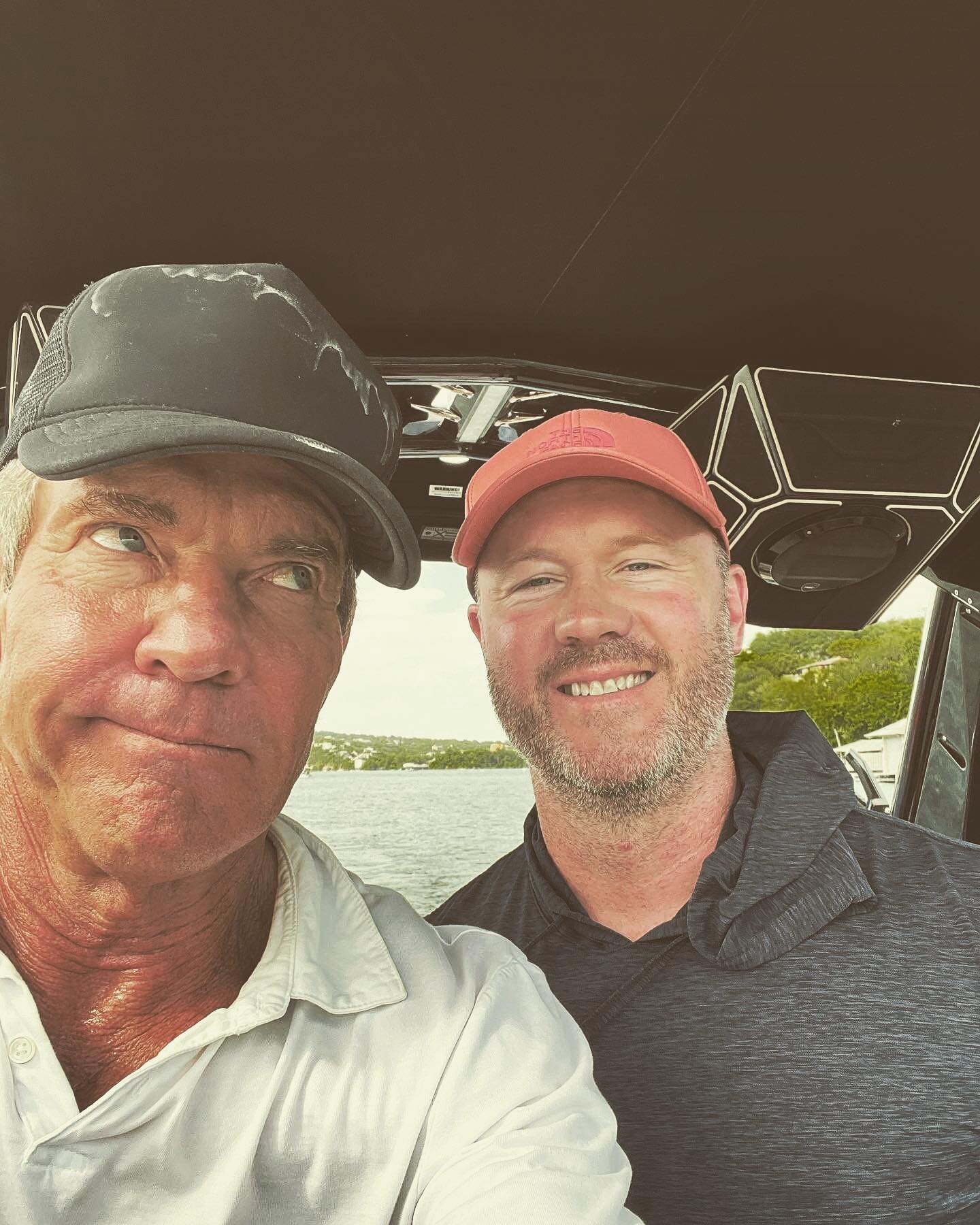 Boat day with @dennisquaid @kemnitzn Good times.