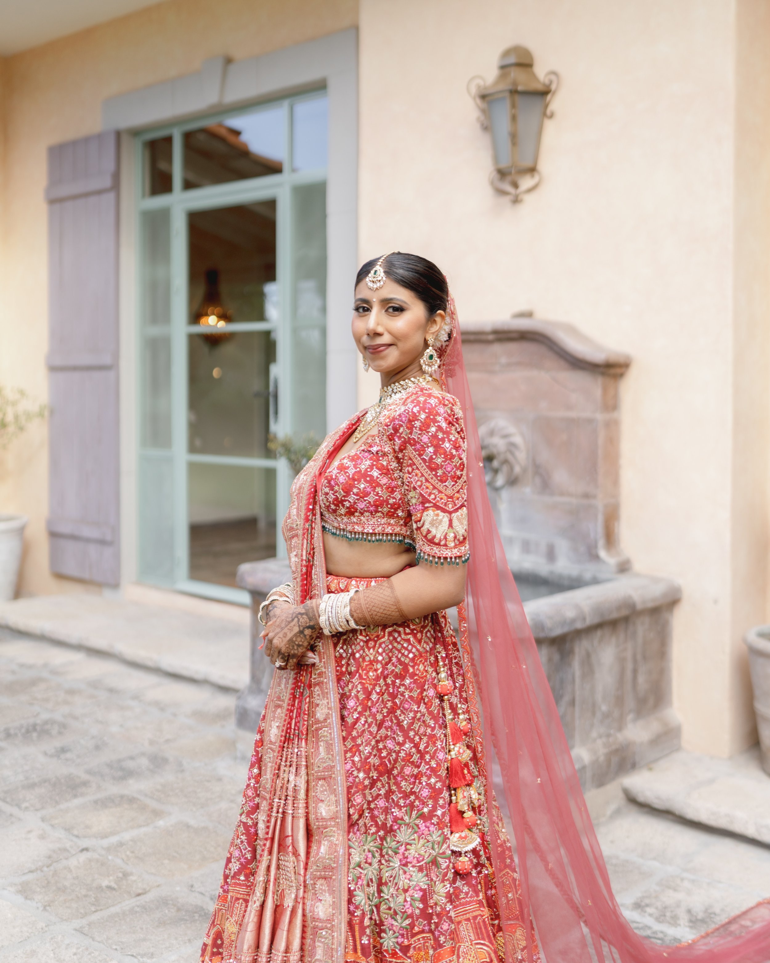 Pankti&RuchirWeddingPreviews-139.jpg