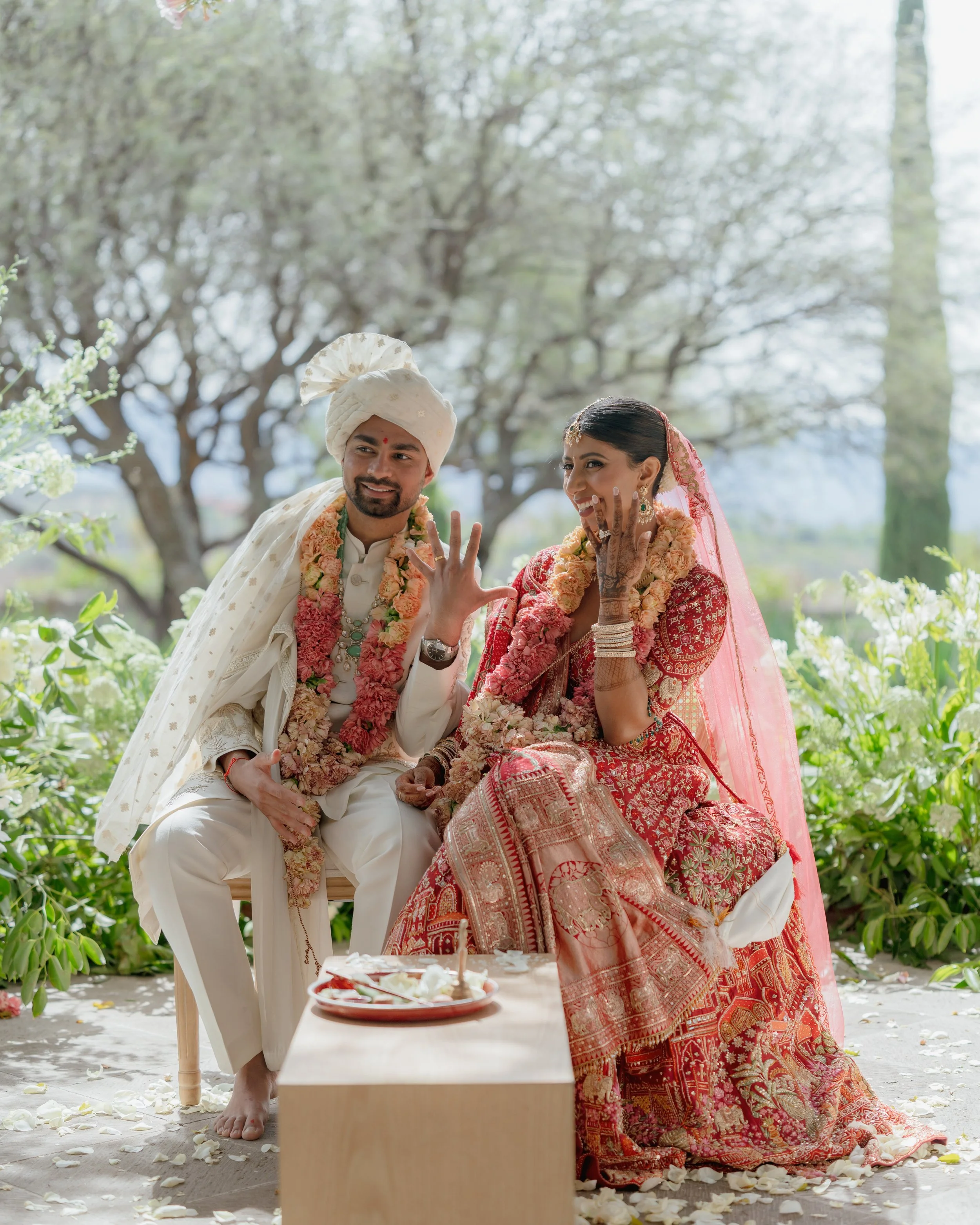 Pankti&RuchirWeddingPreviews-151.jpg