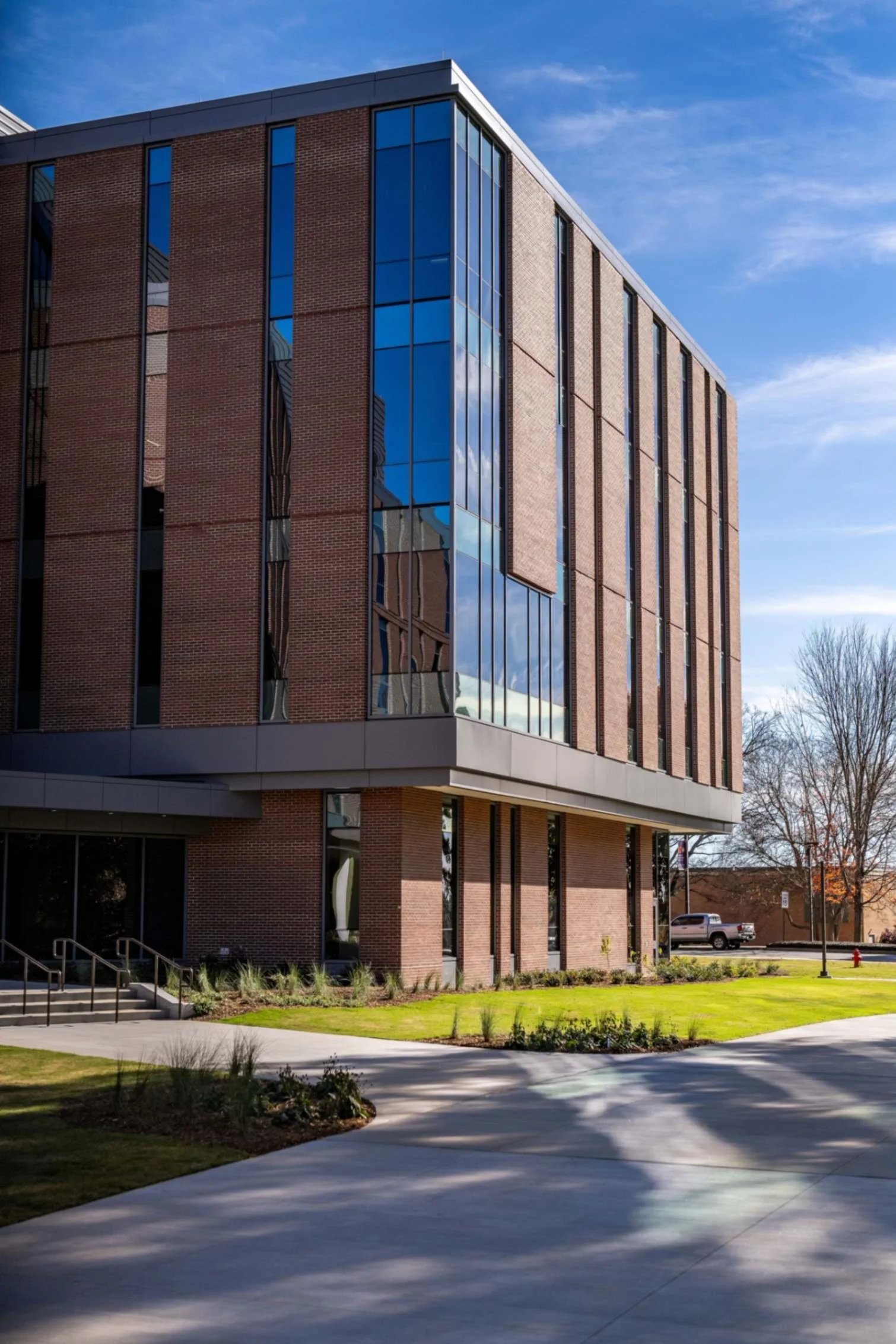 commercial-construction-photography-window-installation-clemson-sc-01 (8).jpg