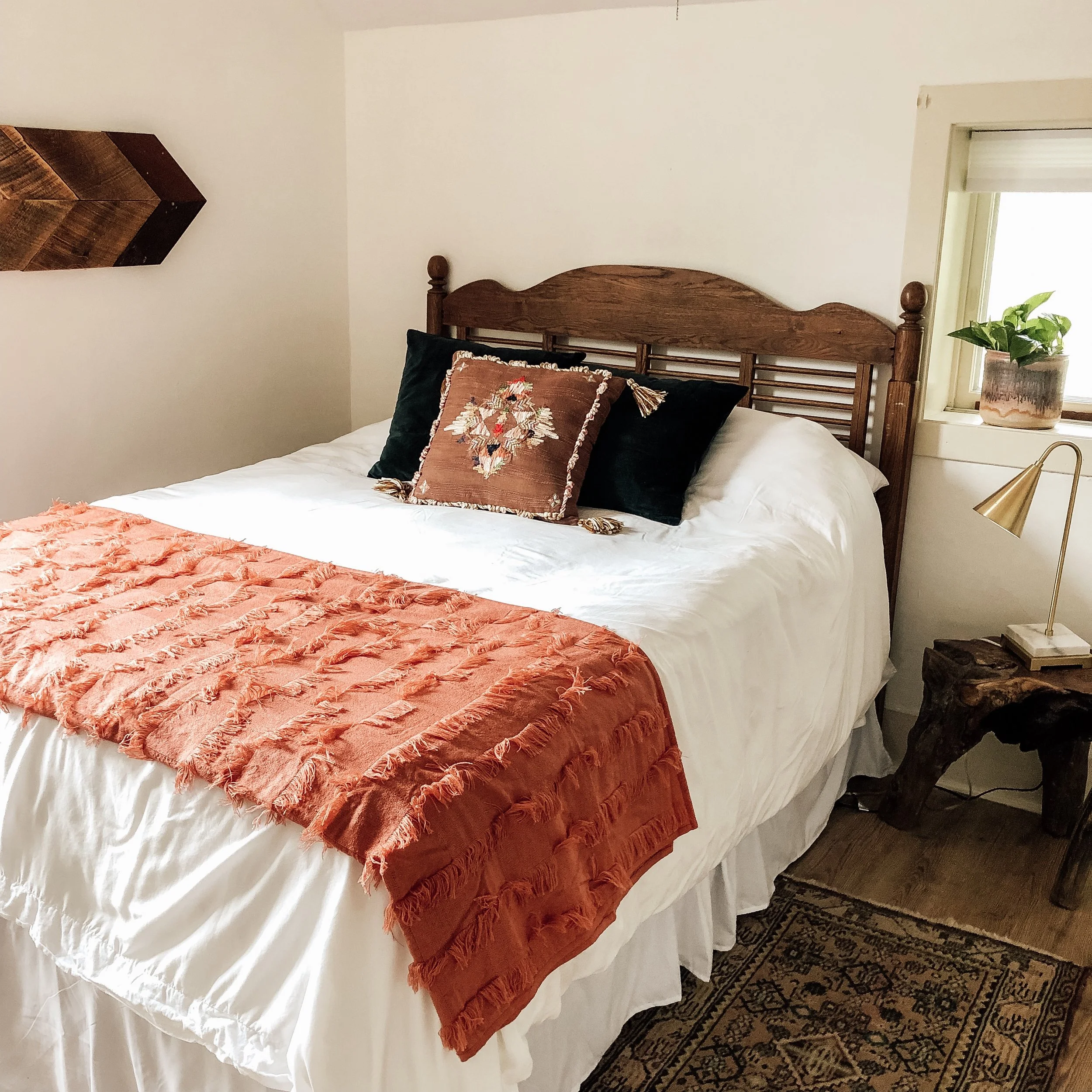 Lake Geneva Bungalow Upstairs_12.JPG
