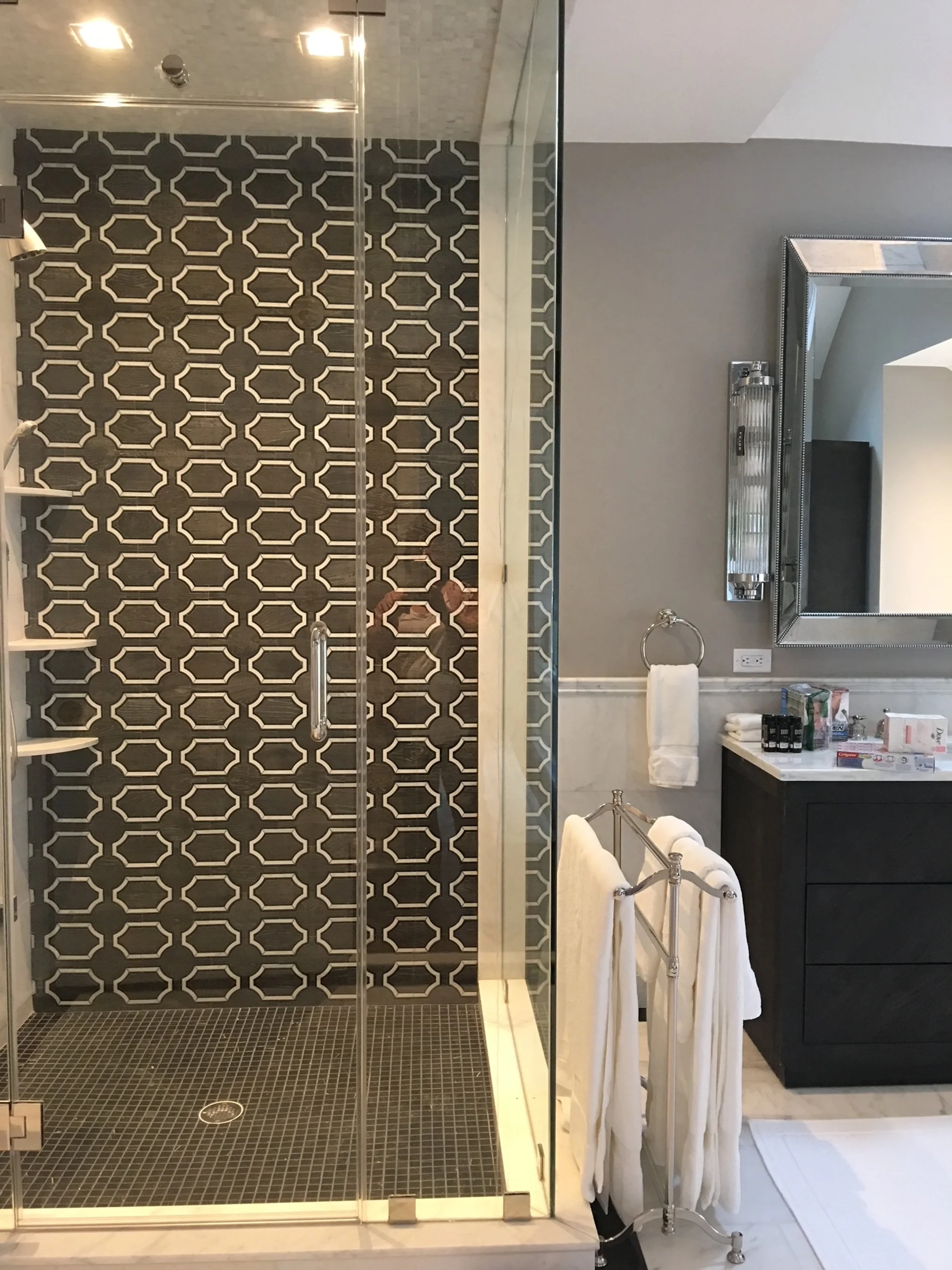 Oyster Bay Cove MBath1.JPG