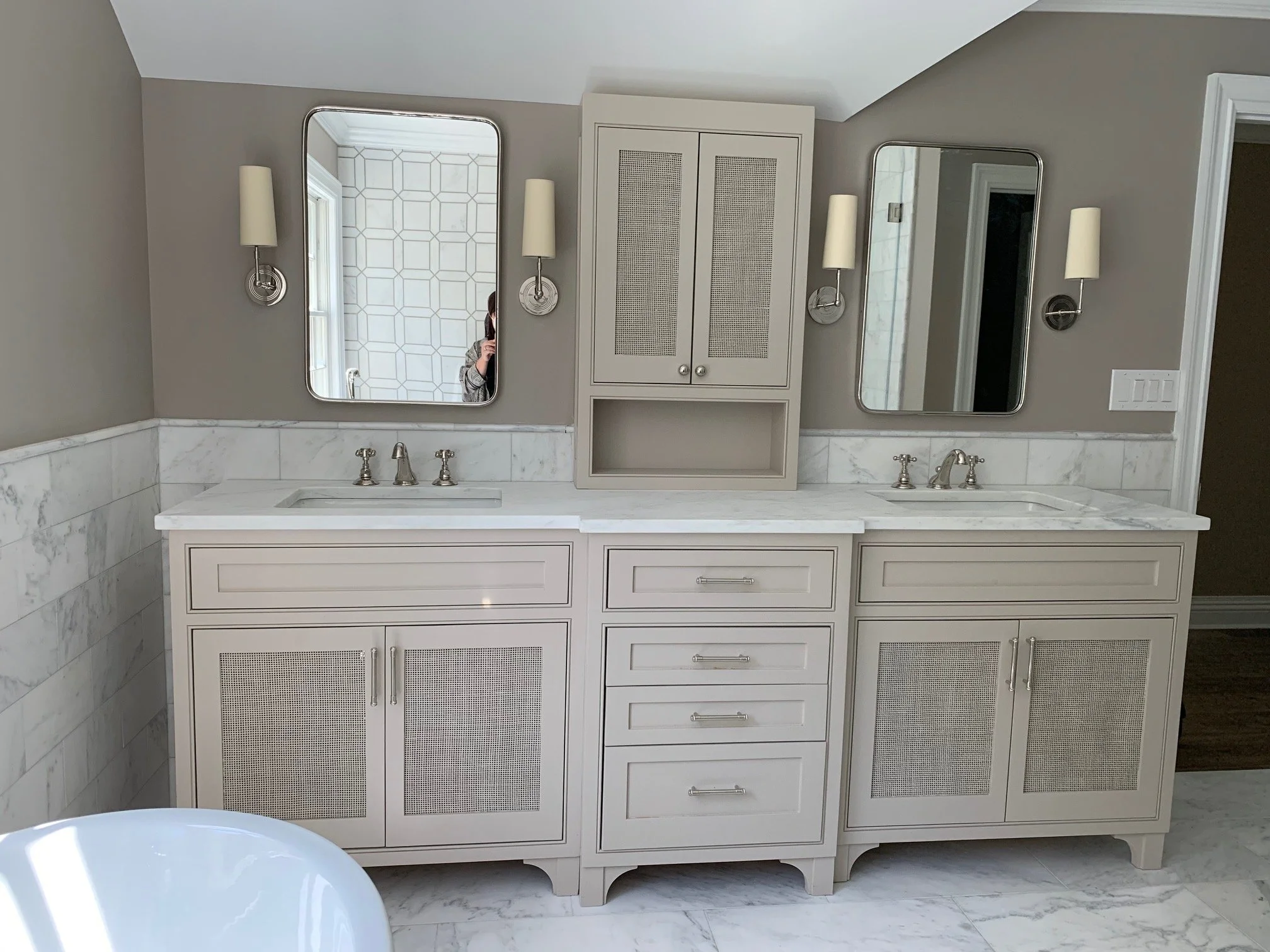 Muttontown MBath Vanity Complete.JPG