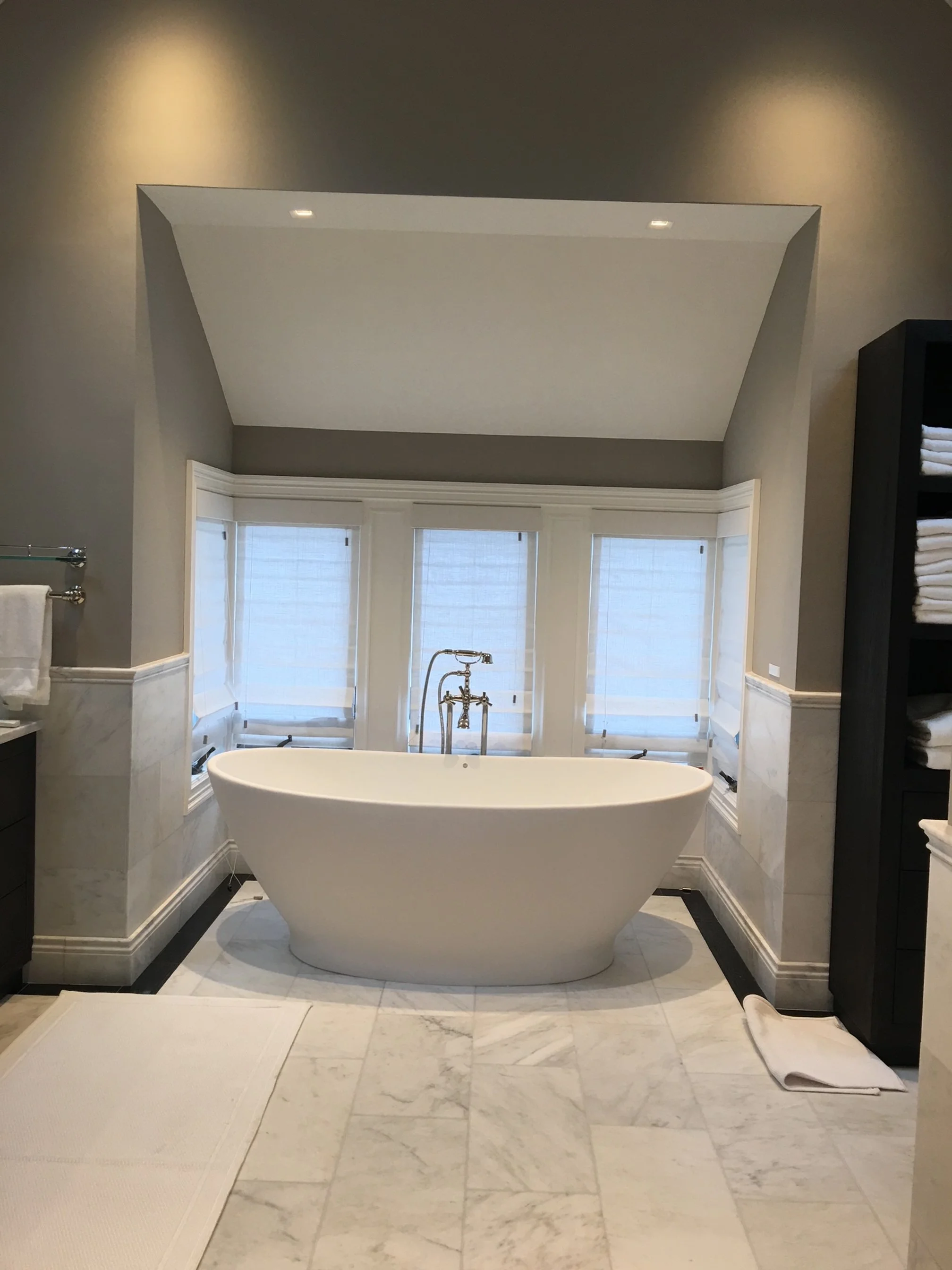 Oyster Bay Cove MBath3.JPG