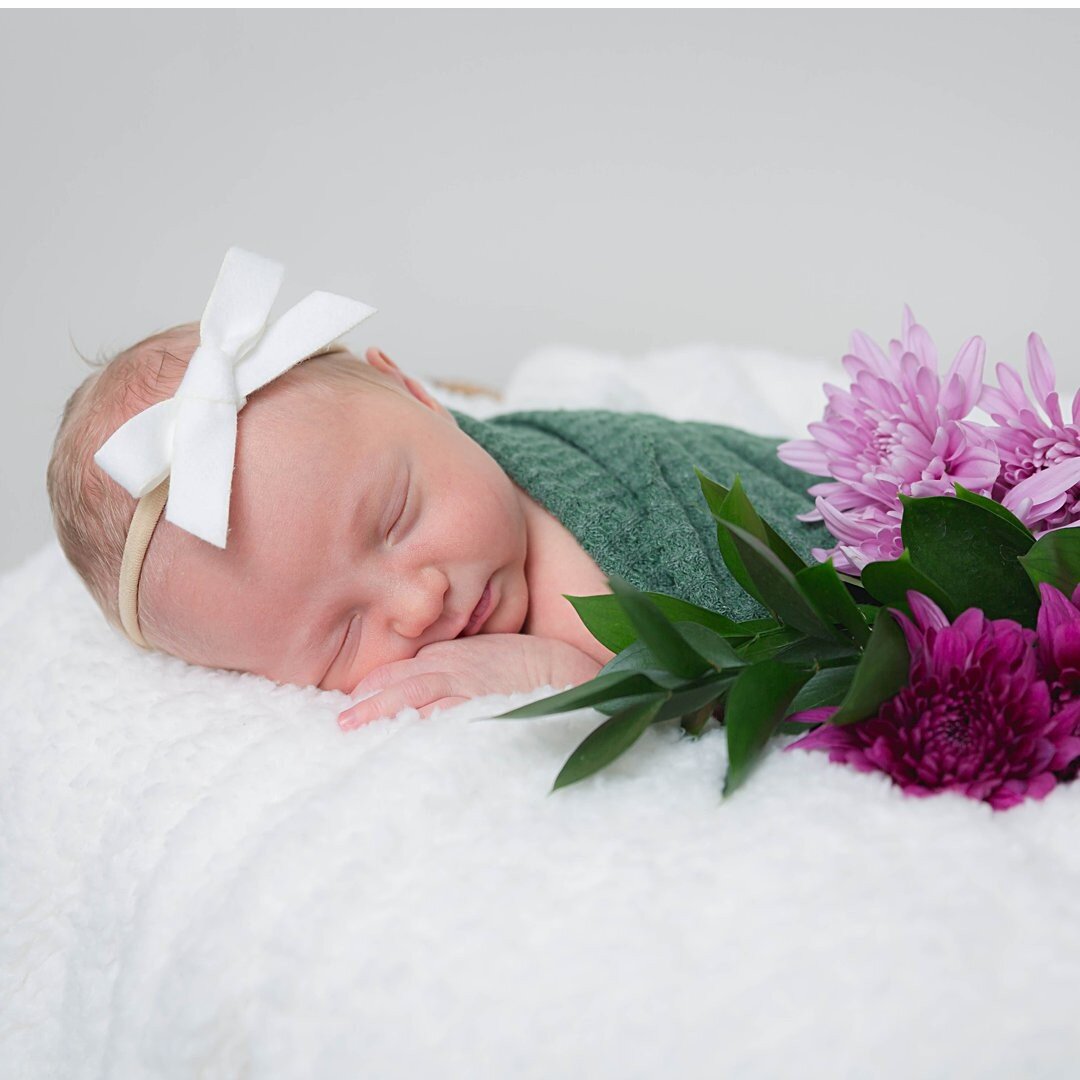 Guys!!!! Why have I not been using fresh flowers in all my newborn sessions?  This is seriously such a sweet session in my client's home. Baby's nursery was adorable and a perfect backdrop for our session. Baby's mama is my best friend in the whole w