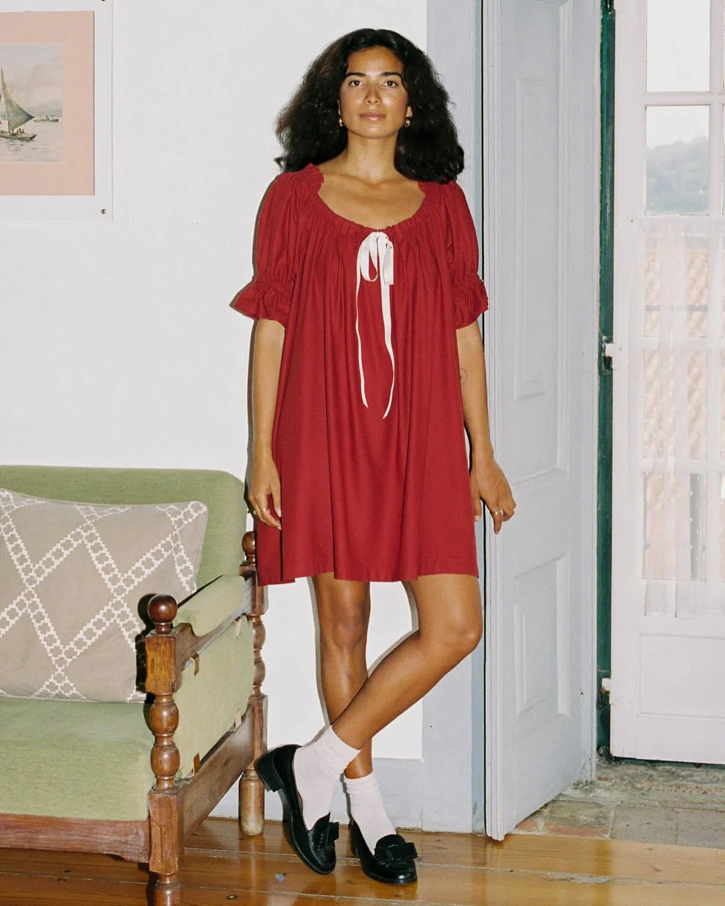 Our favourite @harlyjae holiday dress is back in stock 🎄❤️