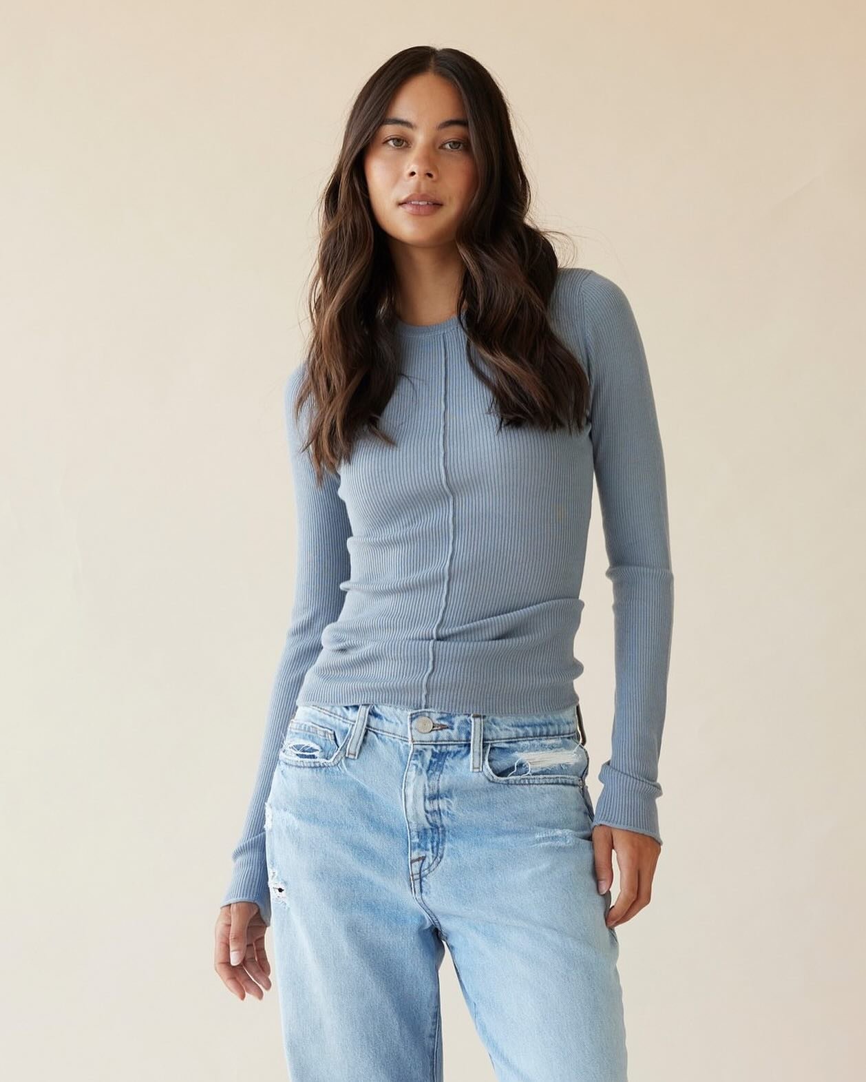 New @deardylan.co merino long sleeve knit

Designed to be staple in your daily wardrobe edit 💌