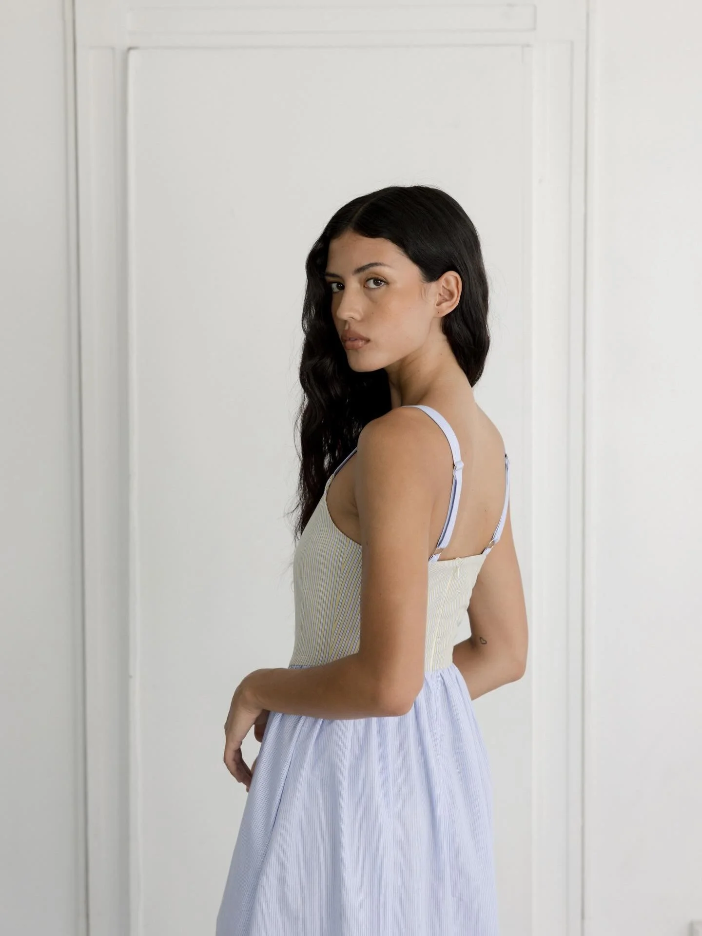 Favourite spring dress @abronzeage 🕊️🤍