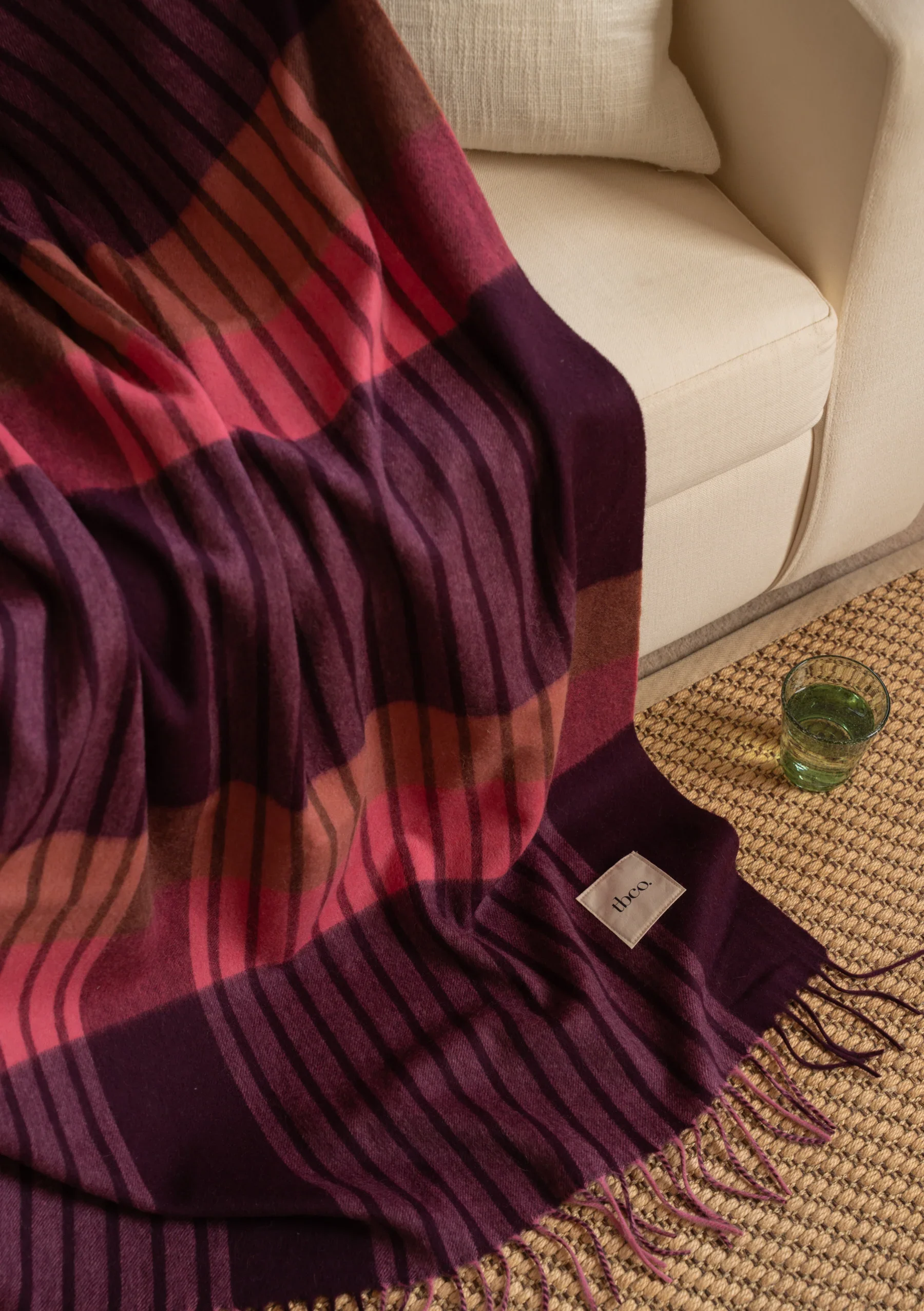 LBLSTPKC-LambswoolBlanket_PinkPopStripe-1_48bf531a-57bc-49bb-b163-fd0056b3ca90.webp