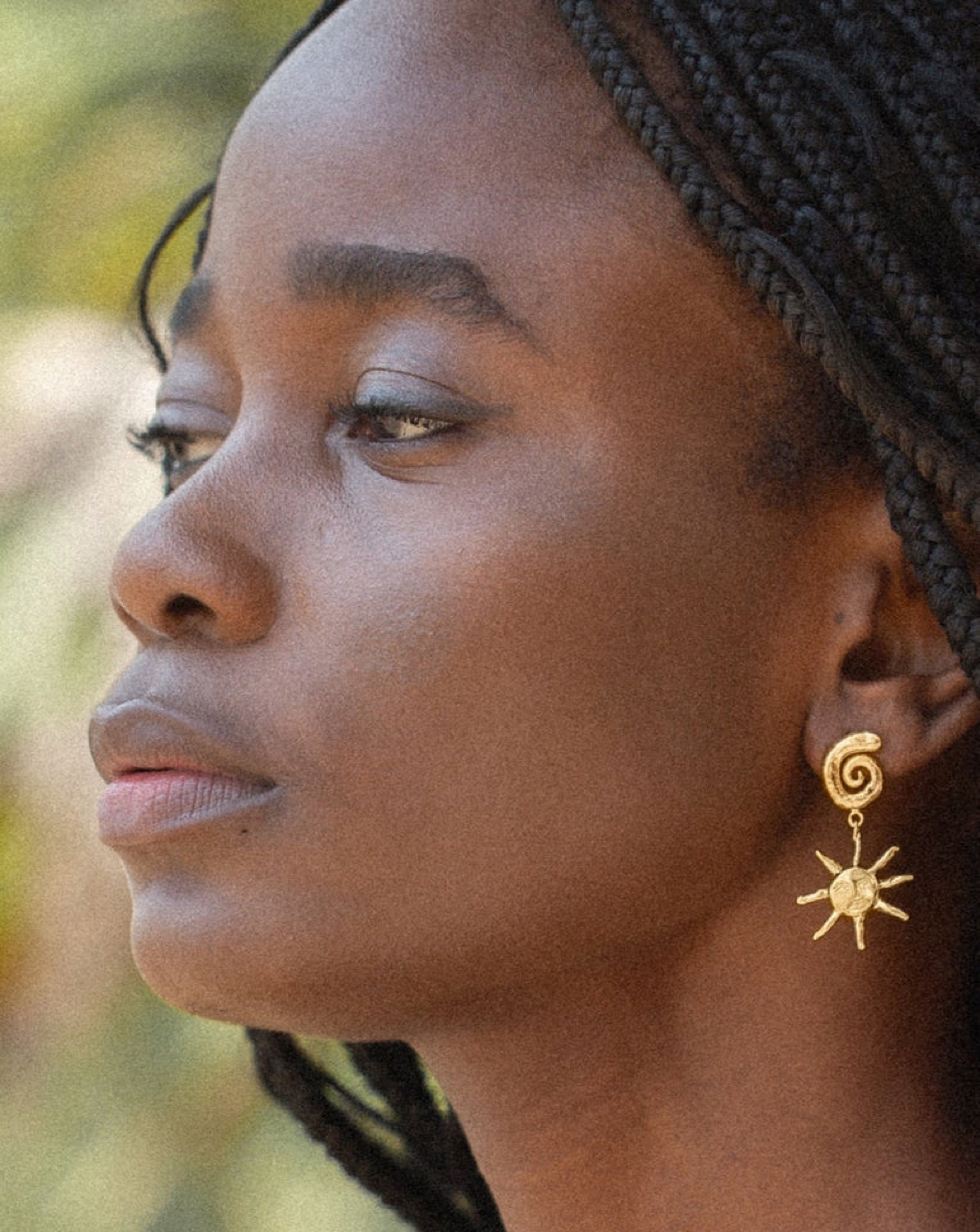 SUN-.png