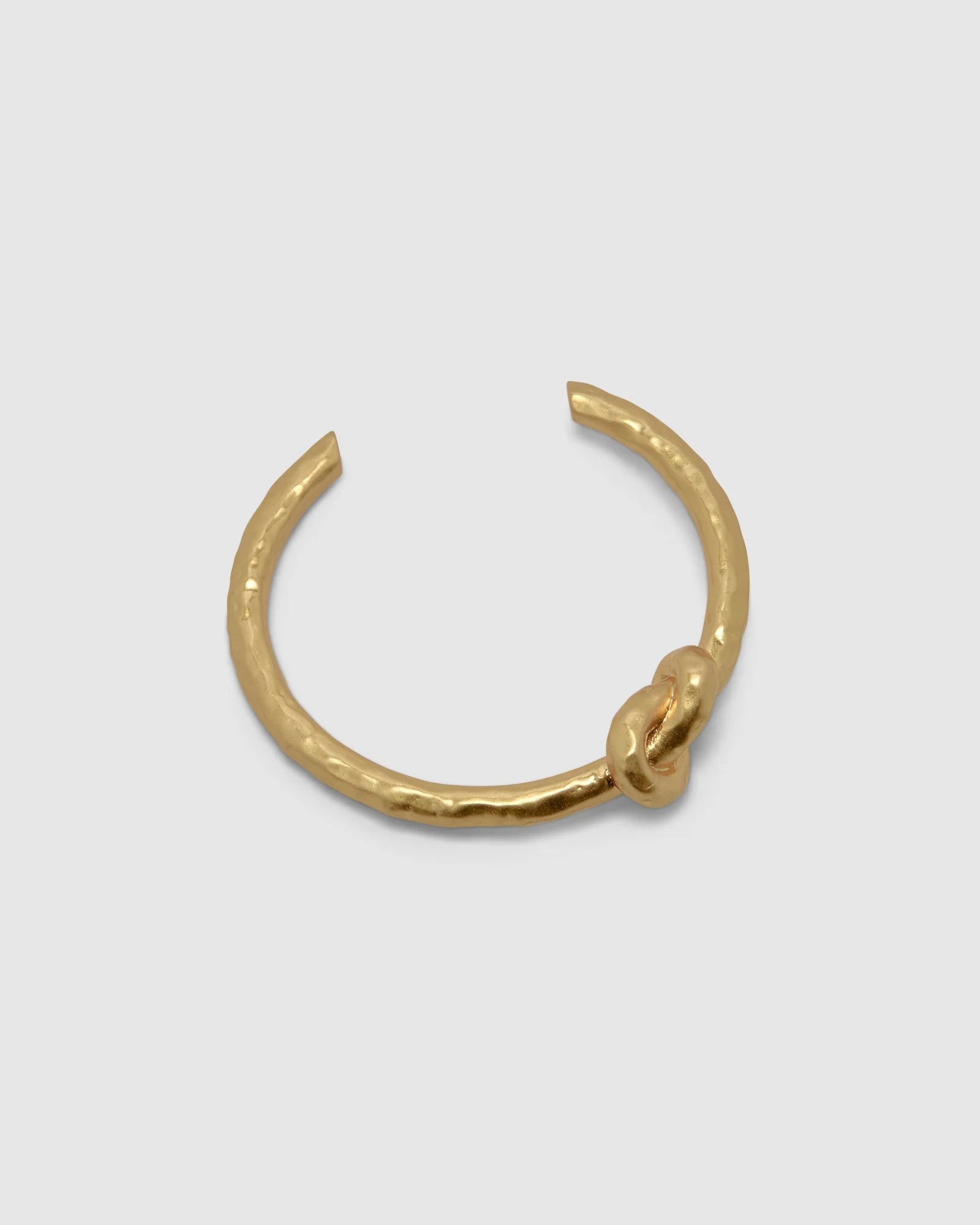 BL _ SS26 - KNOTTED BRACELET - GOLD - TOP.jpg