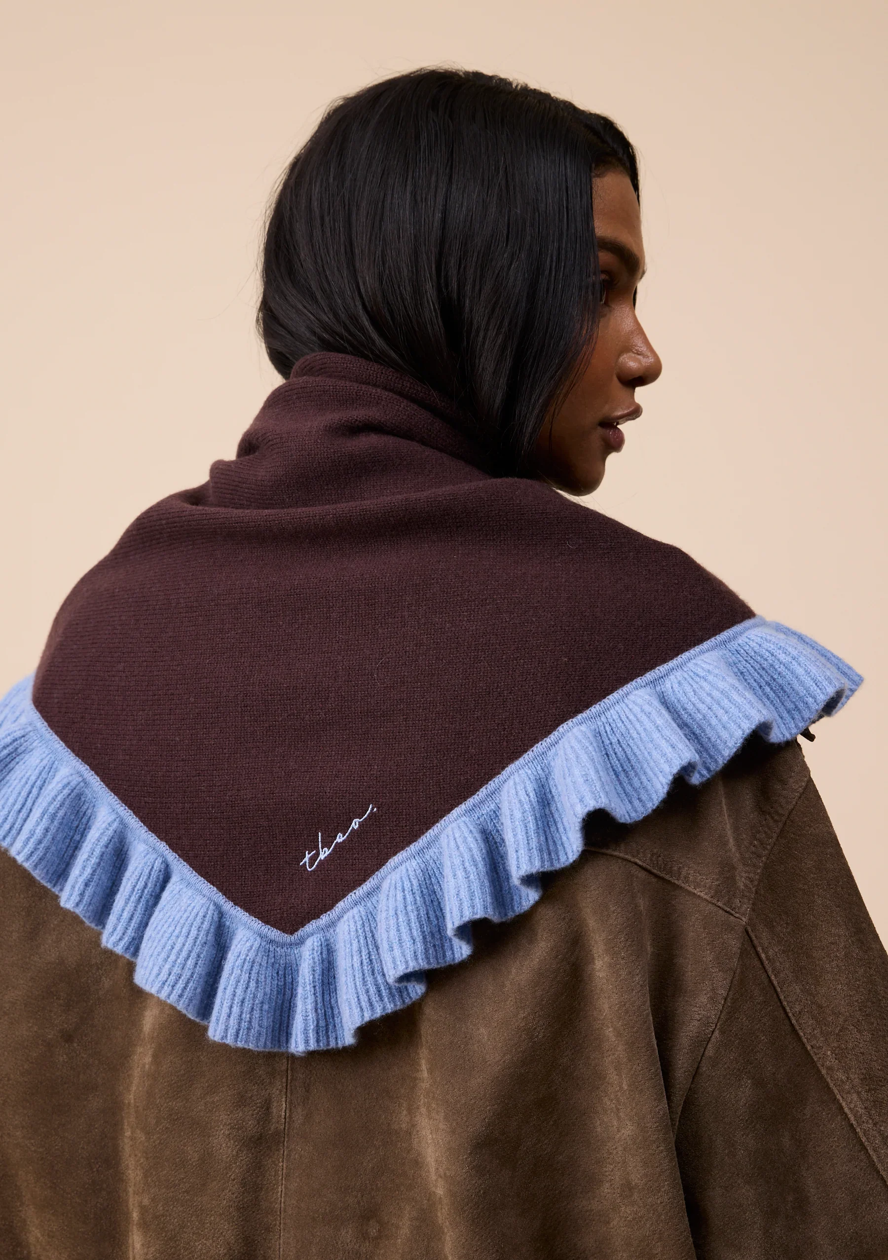 MTLRUBLC-BrownRuffleTriangle3.webp