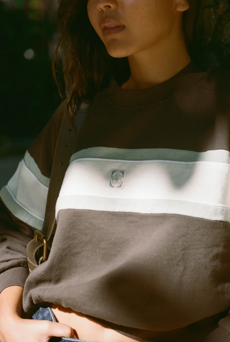 Nenes_pret-a-porter_sweat_pull_aria_2.webp