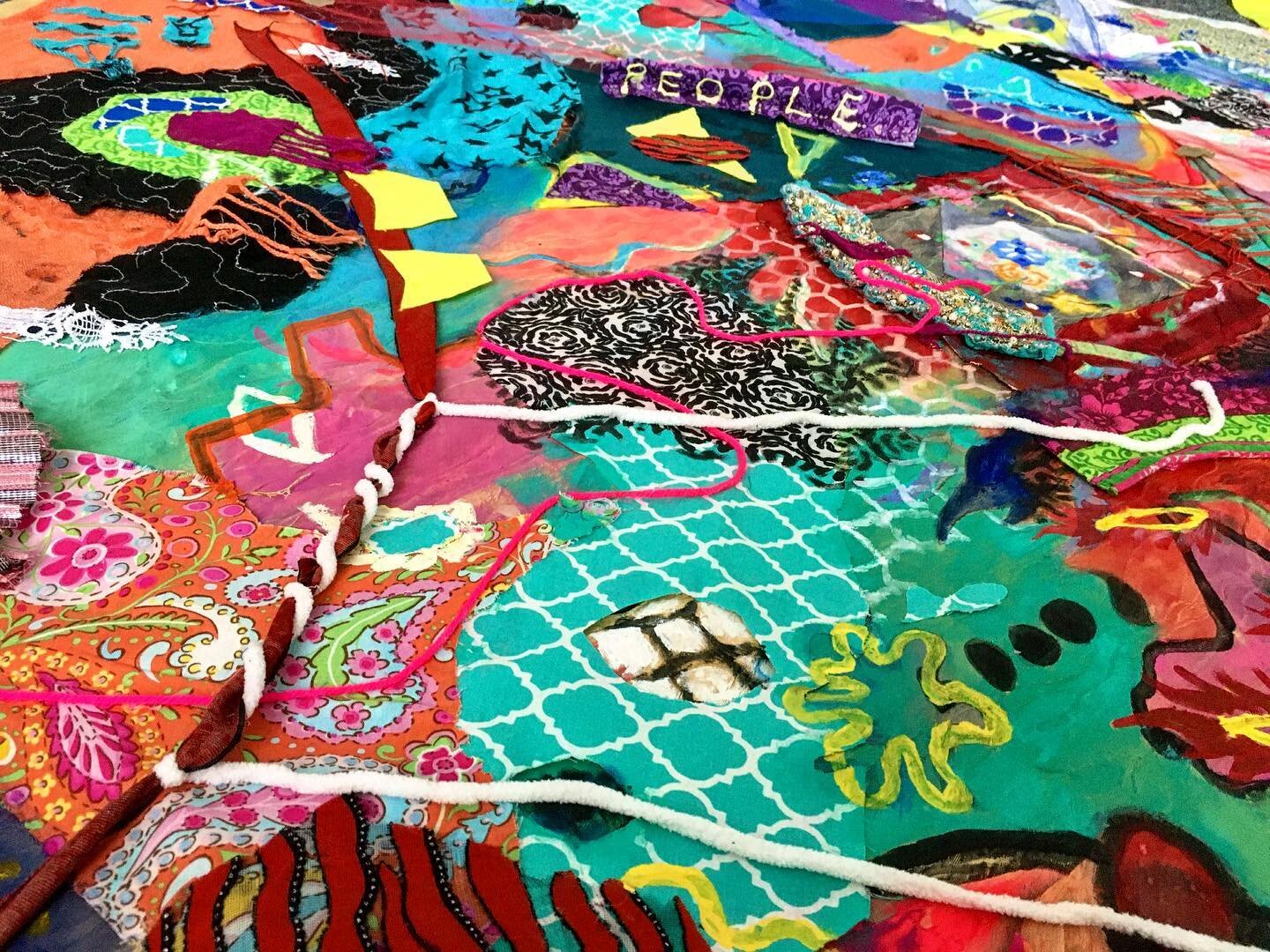 Some detail shots of &ldquo;People Patterns&rdquo;, my collab piece with @artbymesoma 

&bull; &bull; &bull;
#art #artistsoninstagram #artist #group #collaboration #painting #paint #textile #carpet #fabric #yarn #extendedpainting #abstract