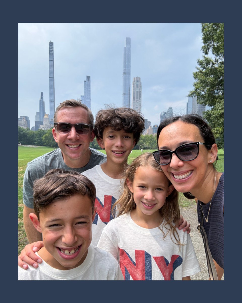 Happy Father's Day!

Today we're showing a little extra love to Matt - for all of the work and love he puts into the family, and for always inspiring us to stay creative!

Hope you all have a wonderful weekend!

#HappyFathersDay #CreativeDadEnergy #F
