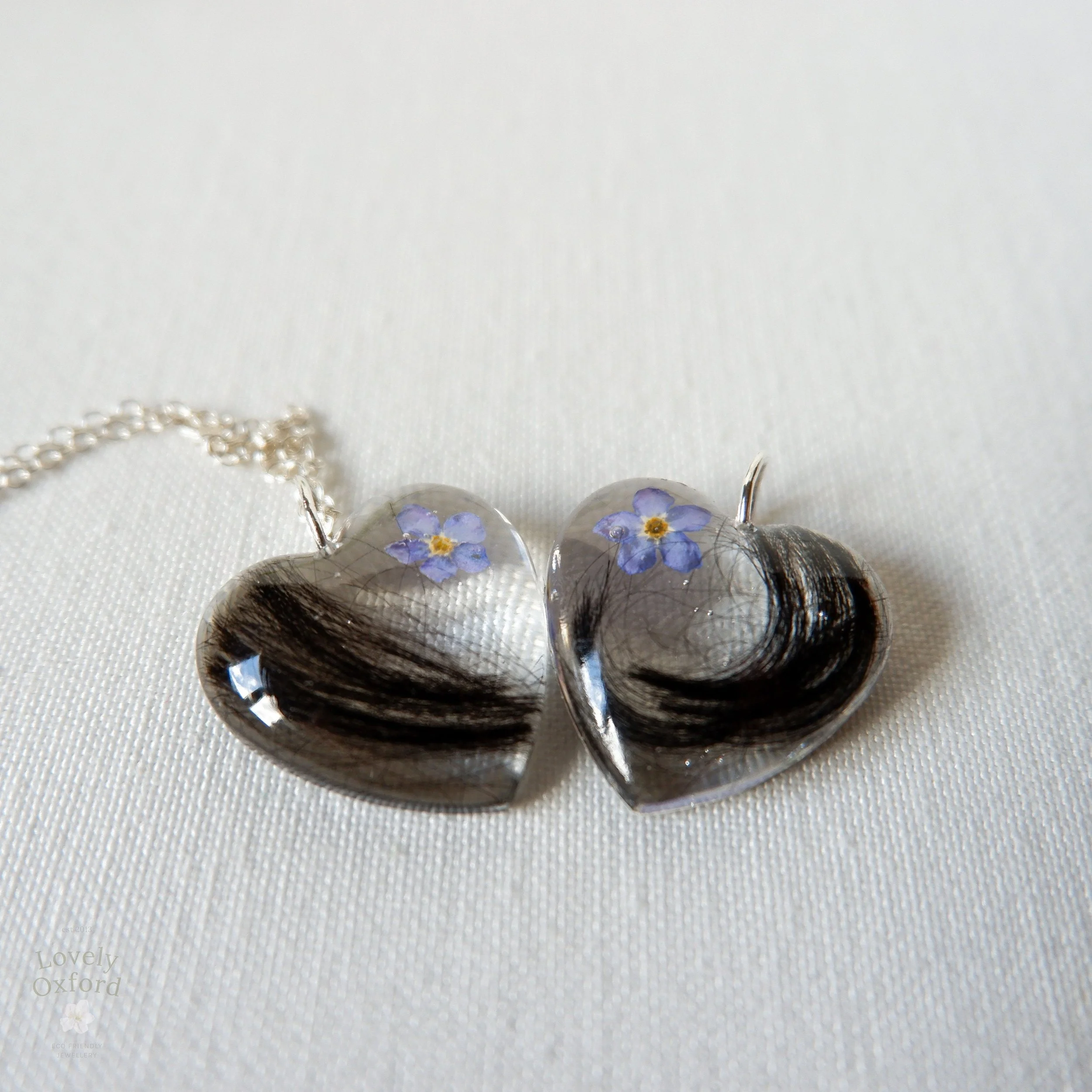 Pet fur memorial locket | Lock of hair personalised keepsake