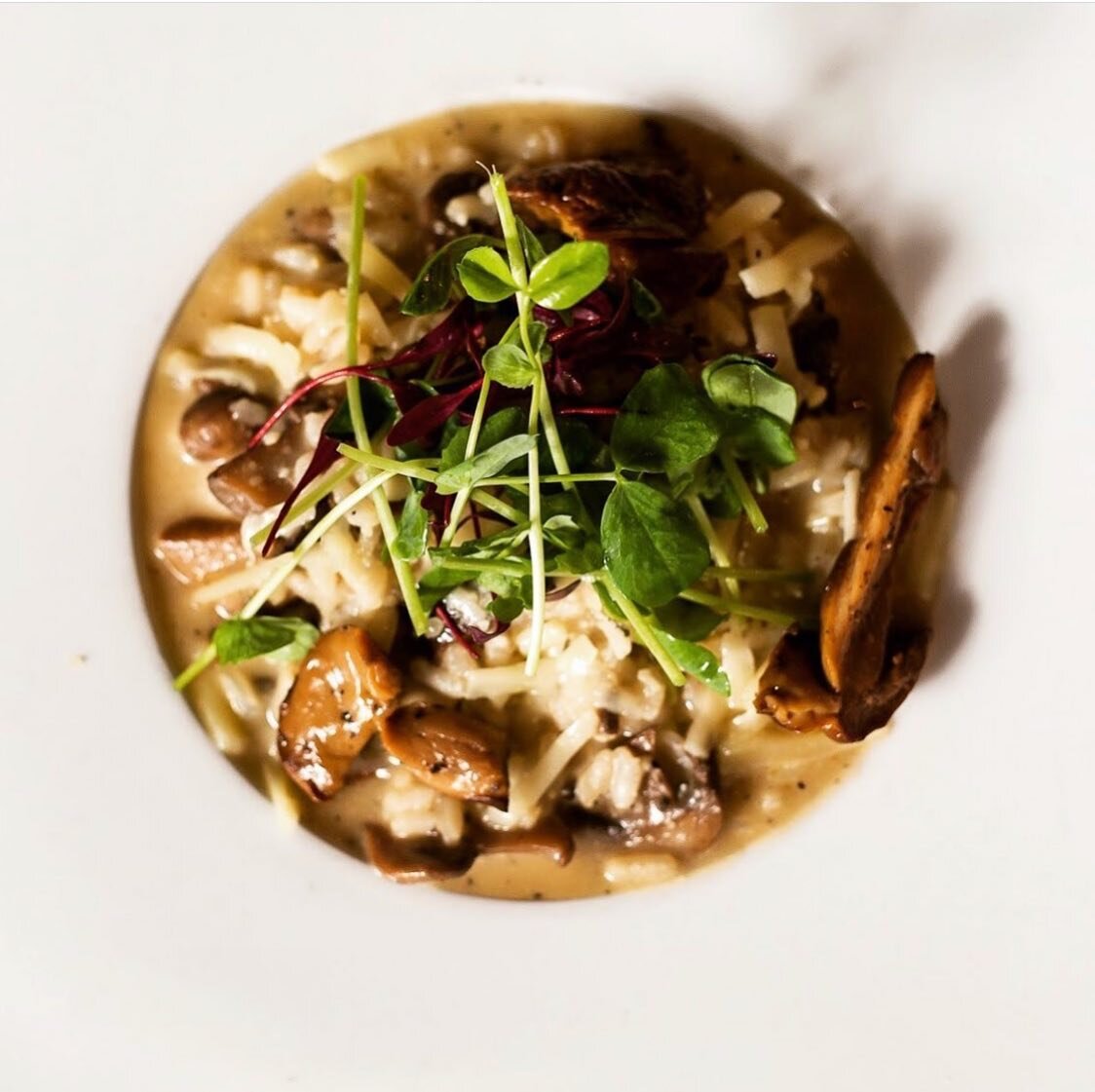 Back by popular demand!!! Endswell&rsquo;s Porcini Risotto is on the menu once again to get you through these winter months: Market fresh mushrooms, aged Parmesan and hazelnut oil make this a creamy, dreamy delight with a hint of smokiness
