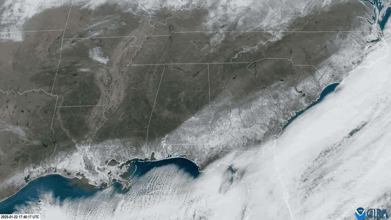 noaa-satellite-catches-snowfall-left-behind_wofl8450_146.gif