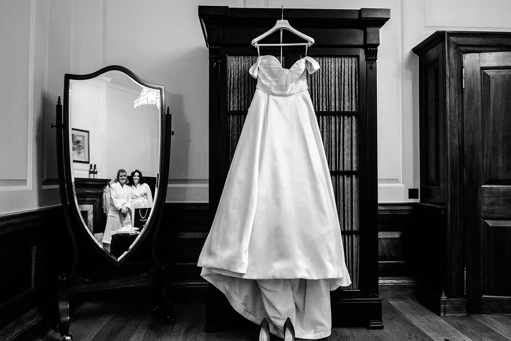 Jen getting ready at The Ned Hotel on the morning of her London wedding - 2