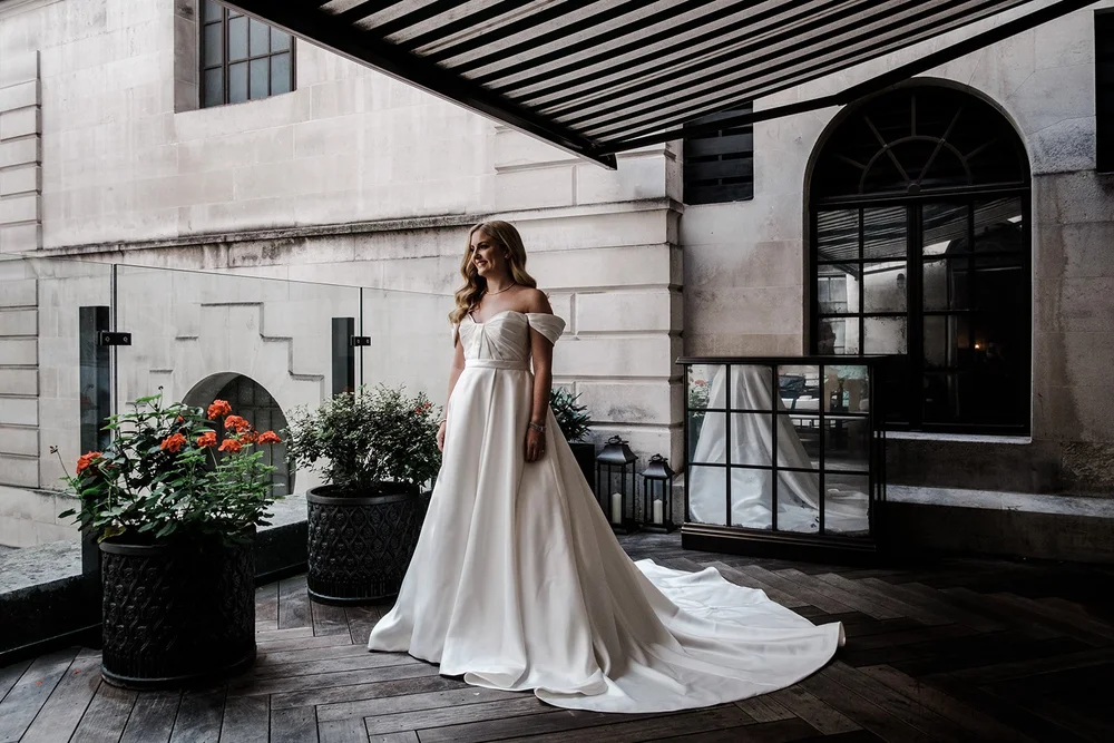 Jen getting ready at The Ned Hotel on the morning of her London wedding - 4