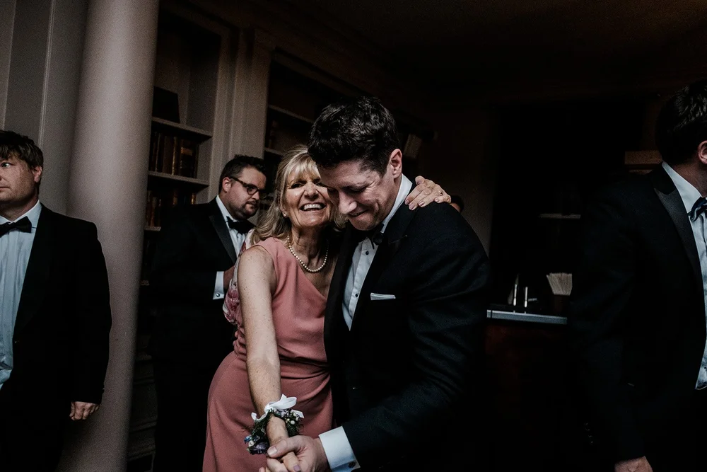 Dancing late into the night at Jen and Rich&rsquo;s wedding at The Ned - 9
