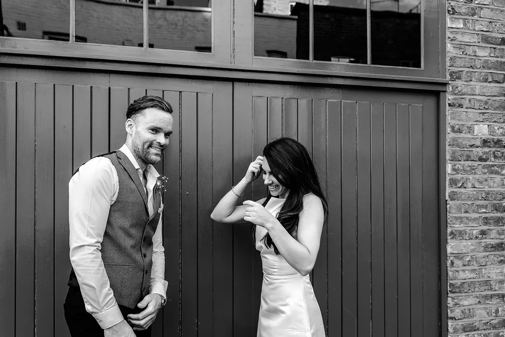 Wedding portraits in the cobbled streets and mews around Marylebone Town Hall - 12