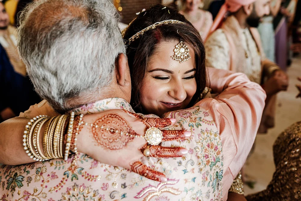 Celebrations at Tanya and Rajan&rsquo;s Surrey Hindu wedding - 4
