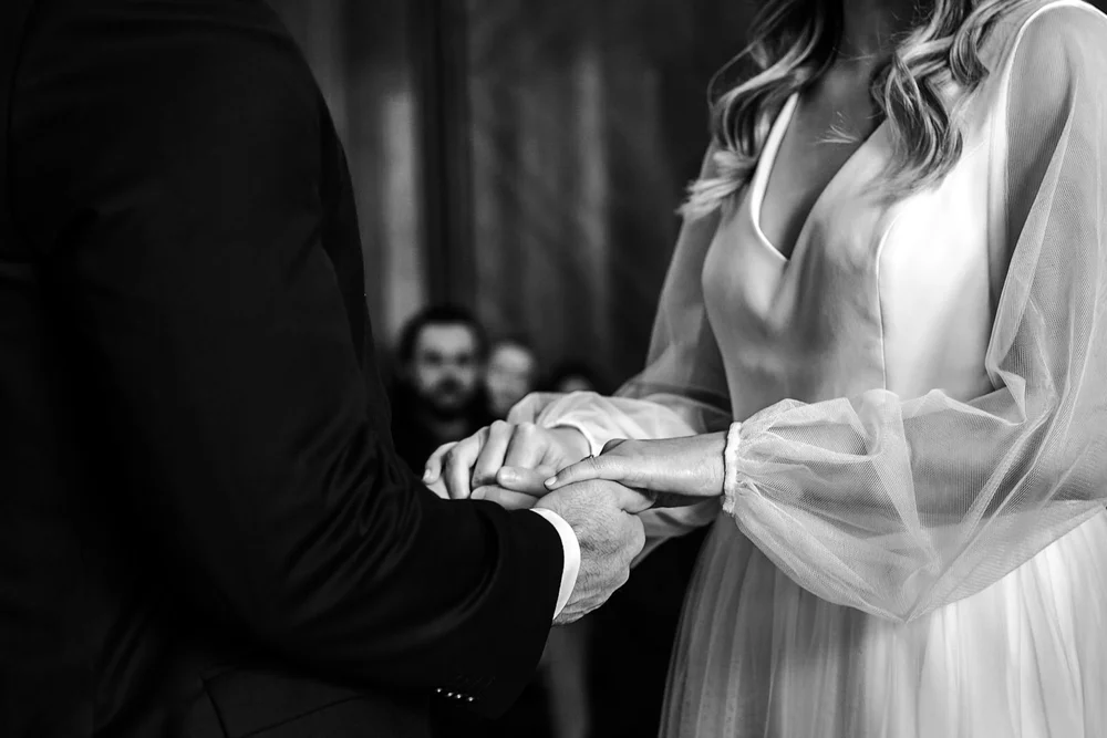 Wedding ceremony inside Old Marylebone Town Hall, documentary photography by Oliver Holder - 1