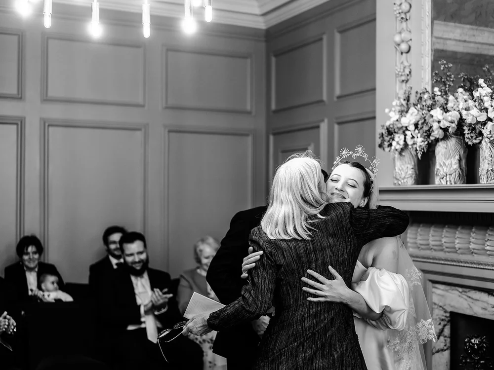 Helen and Benoit&rsquo;s intimate ceremony at Old Marylebone Town Hall - 7