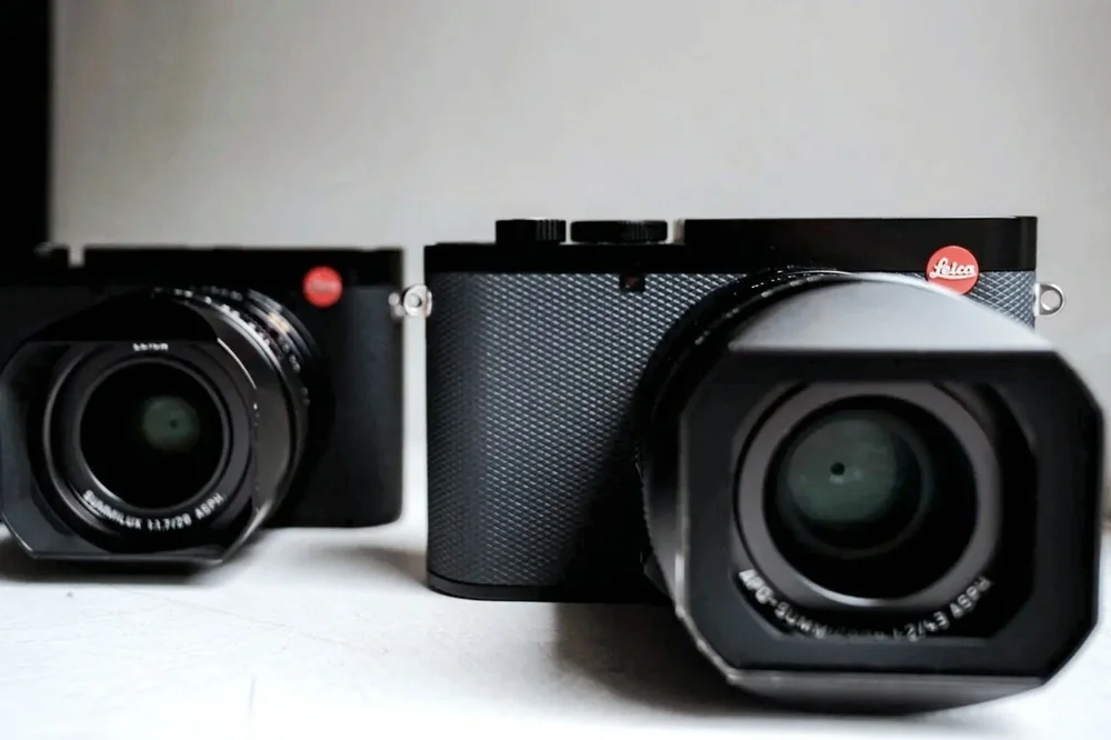 Oliver Holder&rsquo;s two Leica Q3 cameras side by side