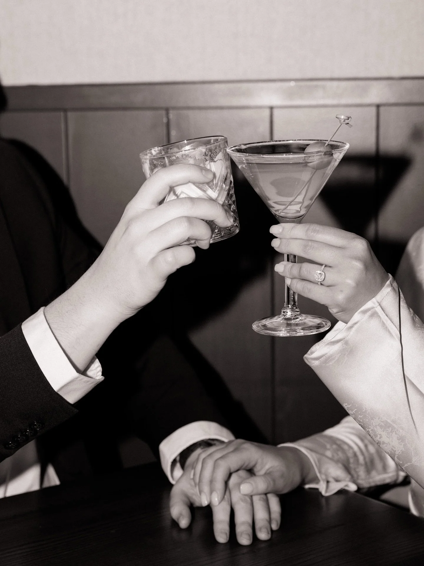 Who's ready to make 2026 a year to remember with their special someone? 🥂