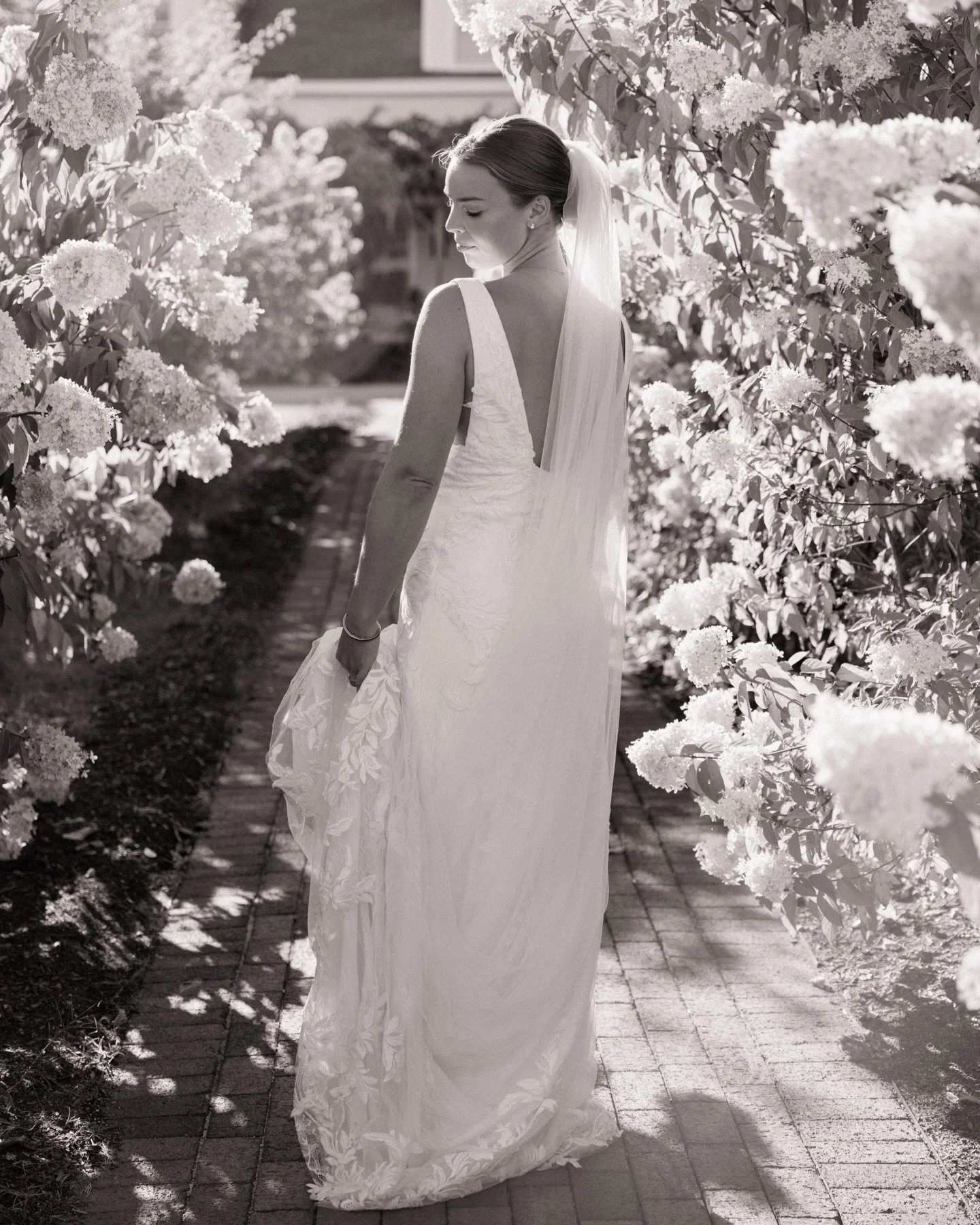 A few black &amp; white moments from G &amp; S&rsquo;s wedding day.

Second shot for @sashagweddings 
Venue: @thepreservenh 

&bull;
&bull;
&bull;
#newenglandweddingphotographer #newhampshireweddingphotographer #bostonweddingphotographer #fallwedding