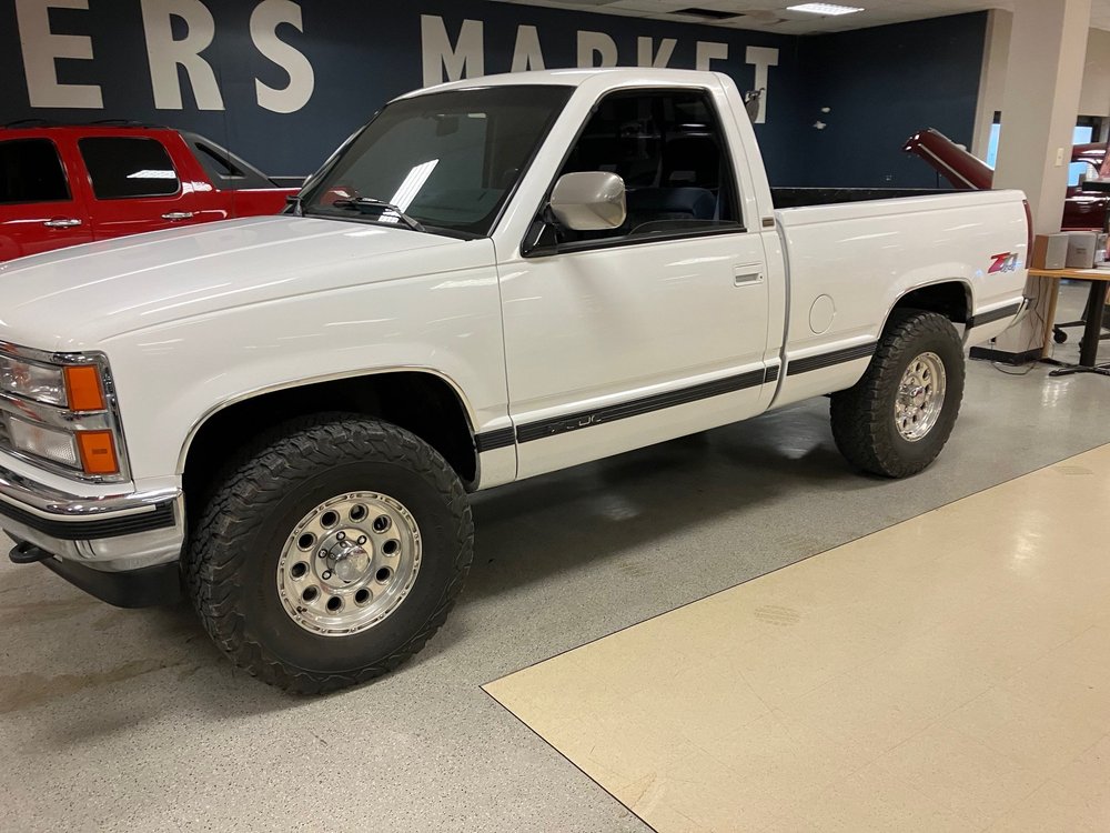 Mount Rushmore Classic Cars