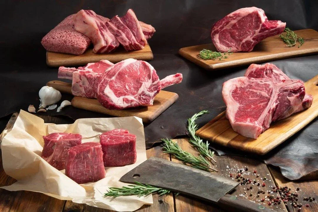 Beef sale! I&rsquo;ve got a 1/2 or whole cow available in your freezer the first week of May.  You&rsquo;ll be ready for grilling season. Message to get a great price. 
#grilling #bbq #beef #steaks #Nova #haymarkeyva #locallygrown
#lazehillfarm