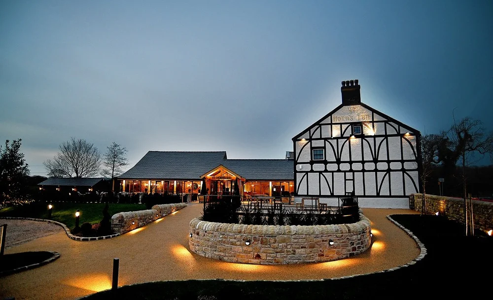 Ye Horns Inn