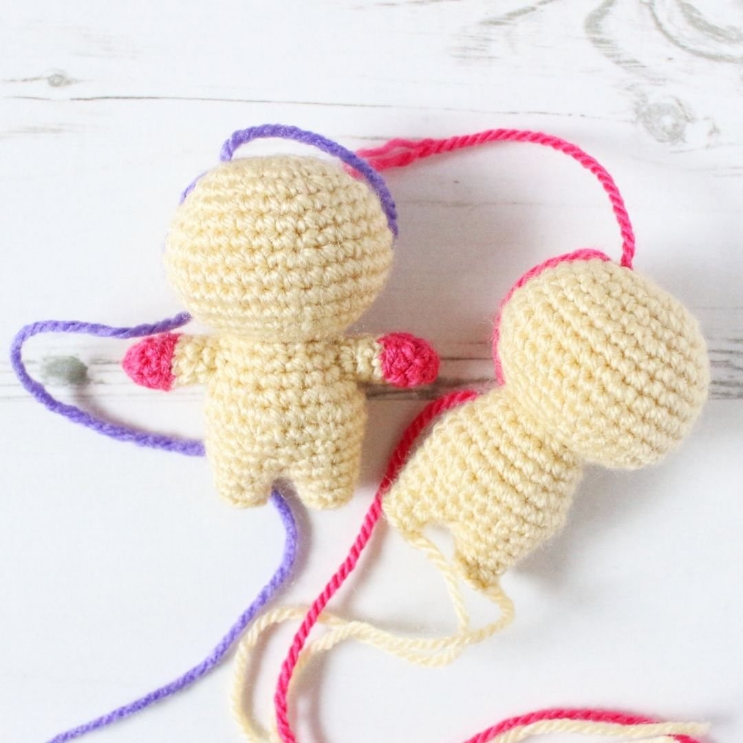 Plusle &amp; Minun Amigurumi by loopycathrine