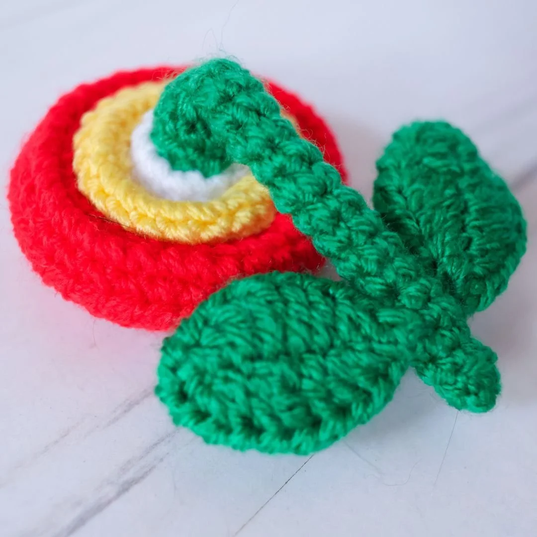 Fire Flower Amigurumi - crochet pattern by loopycathrine