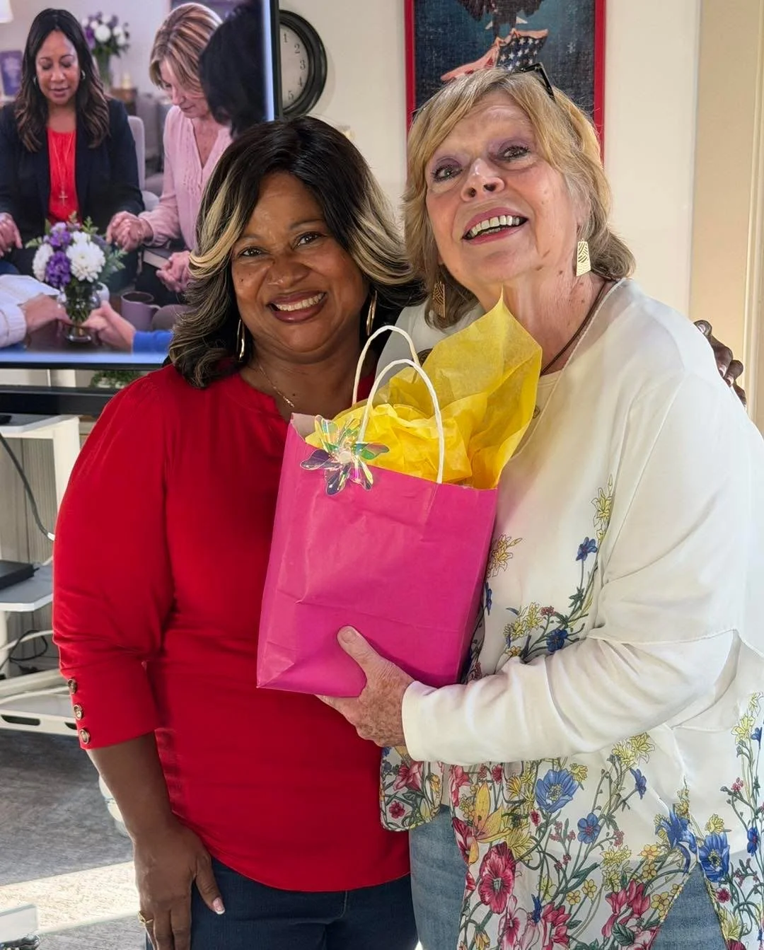 What a beautiful evening of encouragement, hope, and healing with Cynthia Lyles, author of Tapestry of Love, sponsored by Caritas Hospice and the Oaks at Hampton. ❤️ A wonderful reminder that every single person has a purpose, no matter where they ar