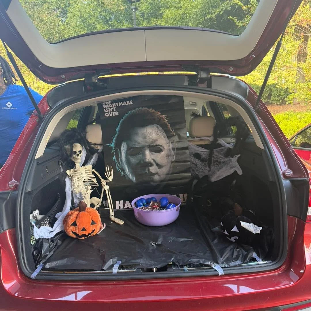 🎃👻 Trunk or Treat fun with Keisha and Rohan! 🍬🧡 We had a SPOOK-tacular time spreading smiles, sharing sweet treats, and enjoying some Halloween fun with our friends at the Addison of Alpharetta! 💜✨ #CaritasHospice #HospiceVolunteers #TrunkOrTrea