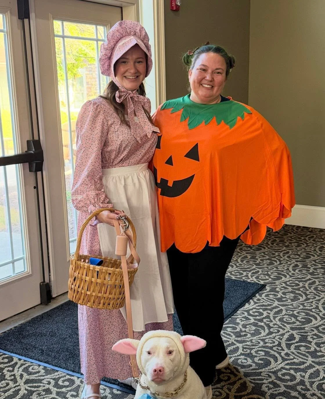 Fall festivities and sweet memories! 🧡 Our Purple Team had a wonderful time celebrating Fall Family Night with our friends at The Phoenix at Lake Lanier tonight! 🎃👻💜 #CaritasHospice #FamilyNight #CommunityPartners #FallFun