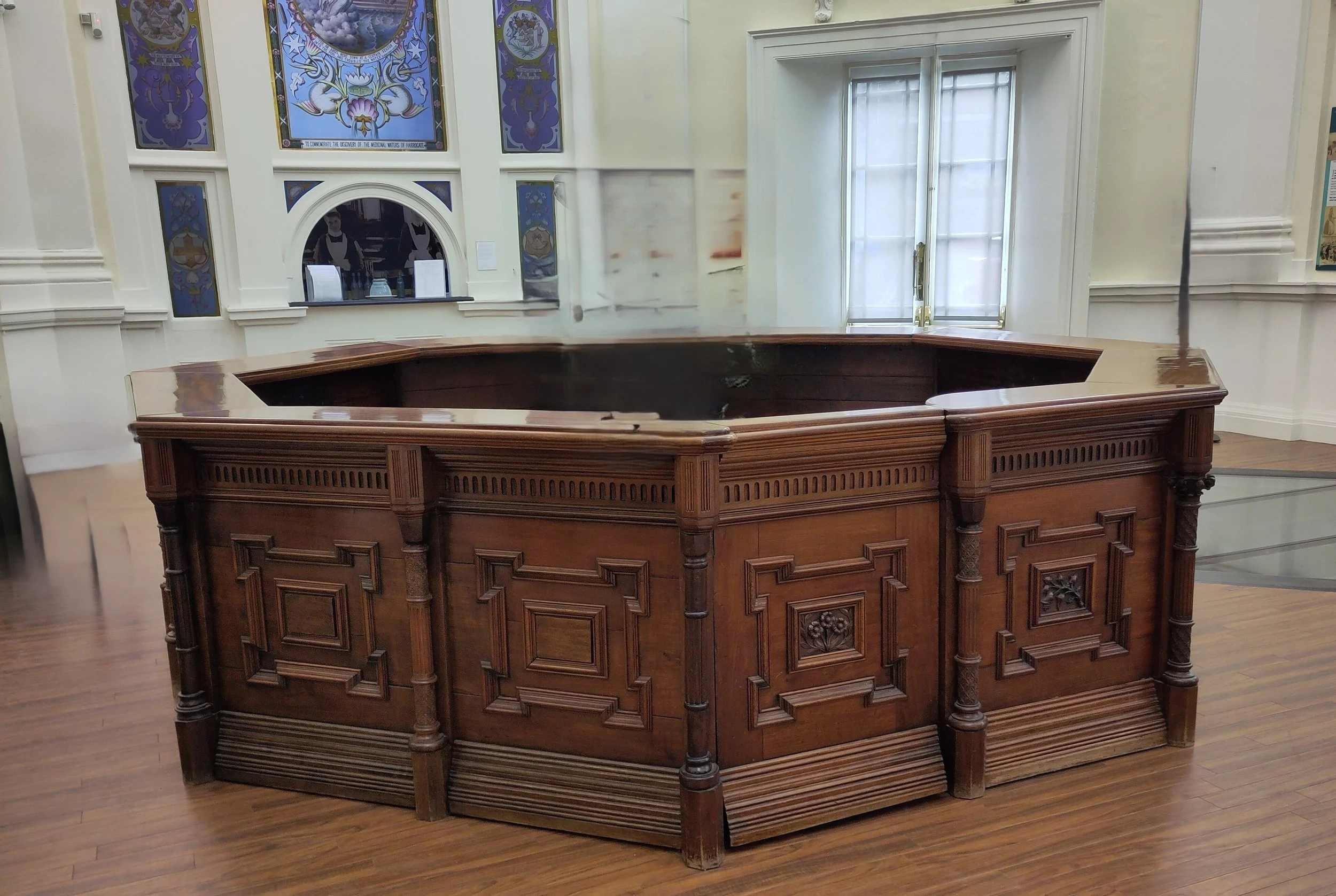 Spa Waters Bar, 1888 — Royal Pump Room Museum, Harrogate.
Shown after conservation, the bar was returned to its original 1888 location in the Pump Room.