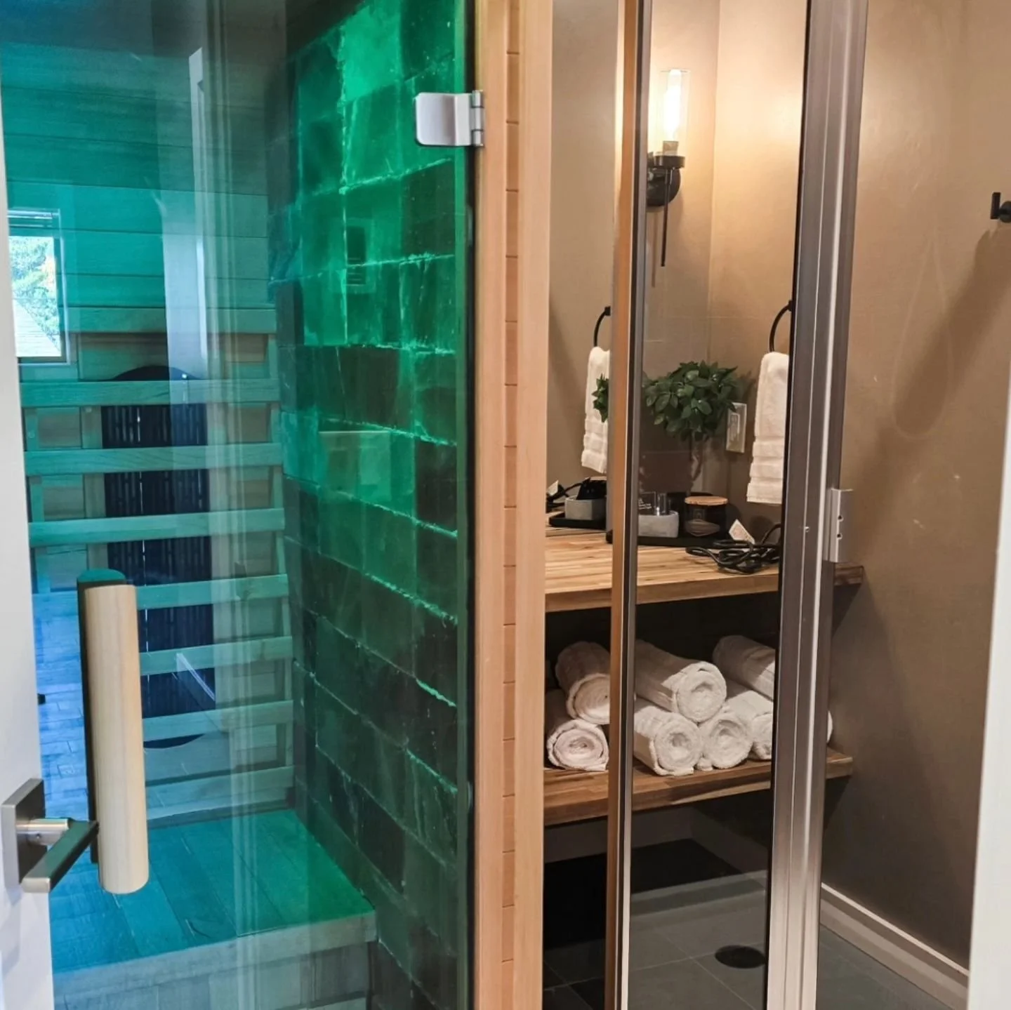 Our sauna room is waiting! Check out our membership and package options for 5am to 10pm door code access 🌡️

Stay toasty, friends 🧡🔥 wro2spa.com