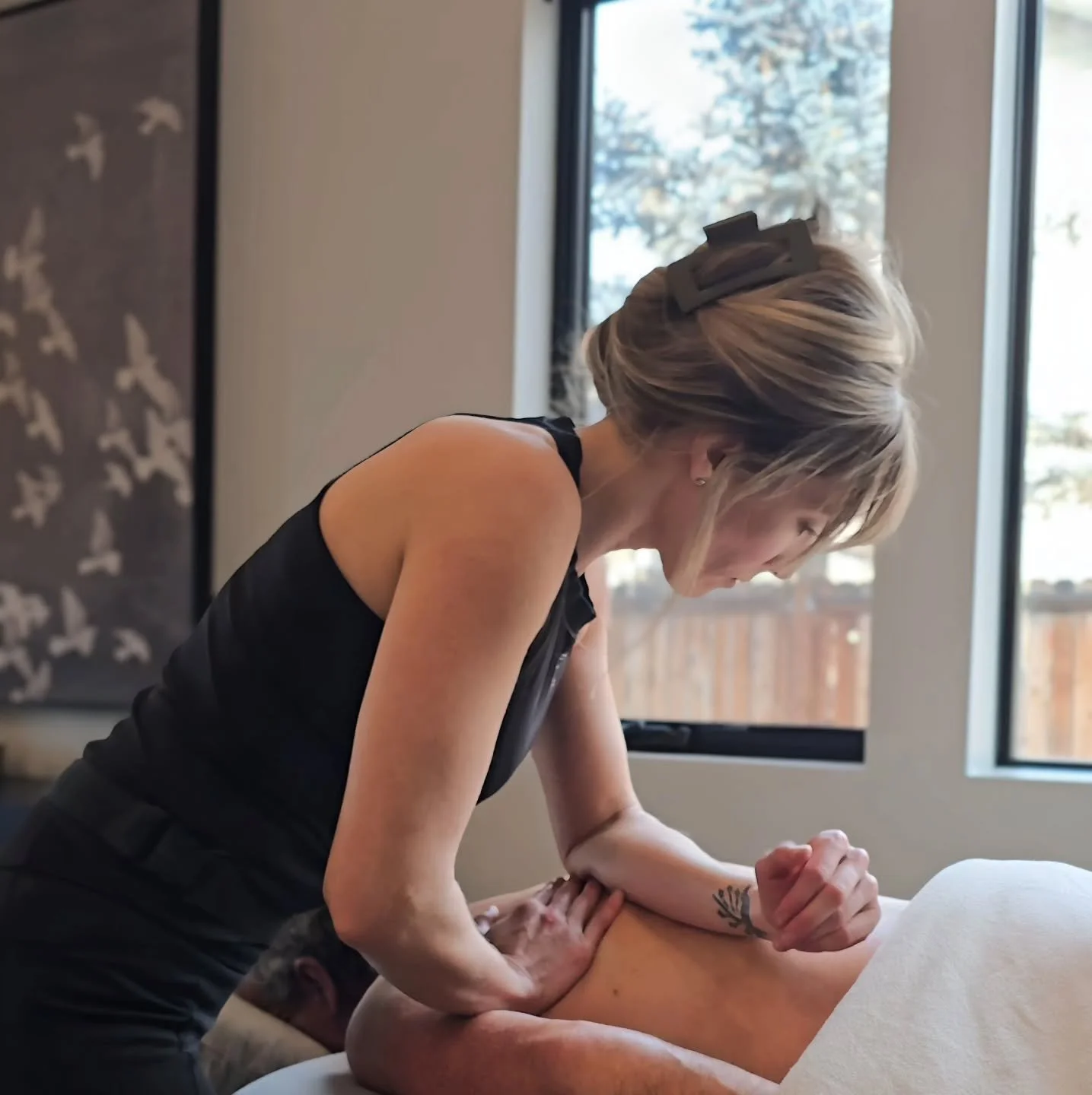 O2 Spa therapists treated 106 clients across Pinedale and Jackson Hole last week 🤗 We are so grateful for every client we see- thank you all so much for choosing us!

We're ready to do it again ✨ Openings are available this week &amp; weekend for: d