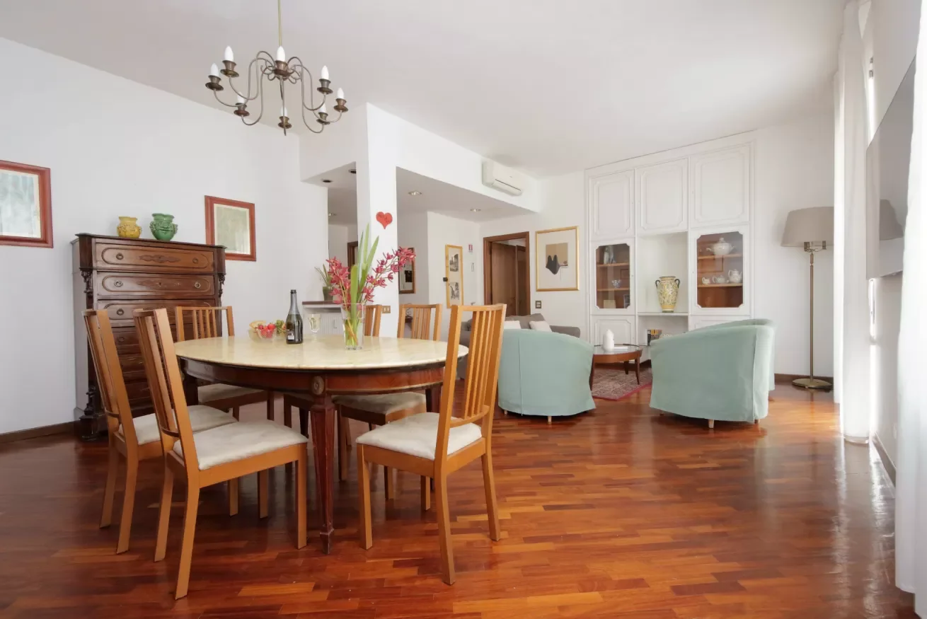 17474007133015 (1).webp