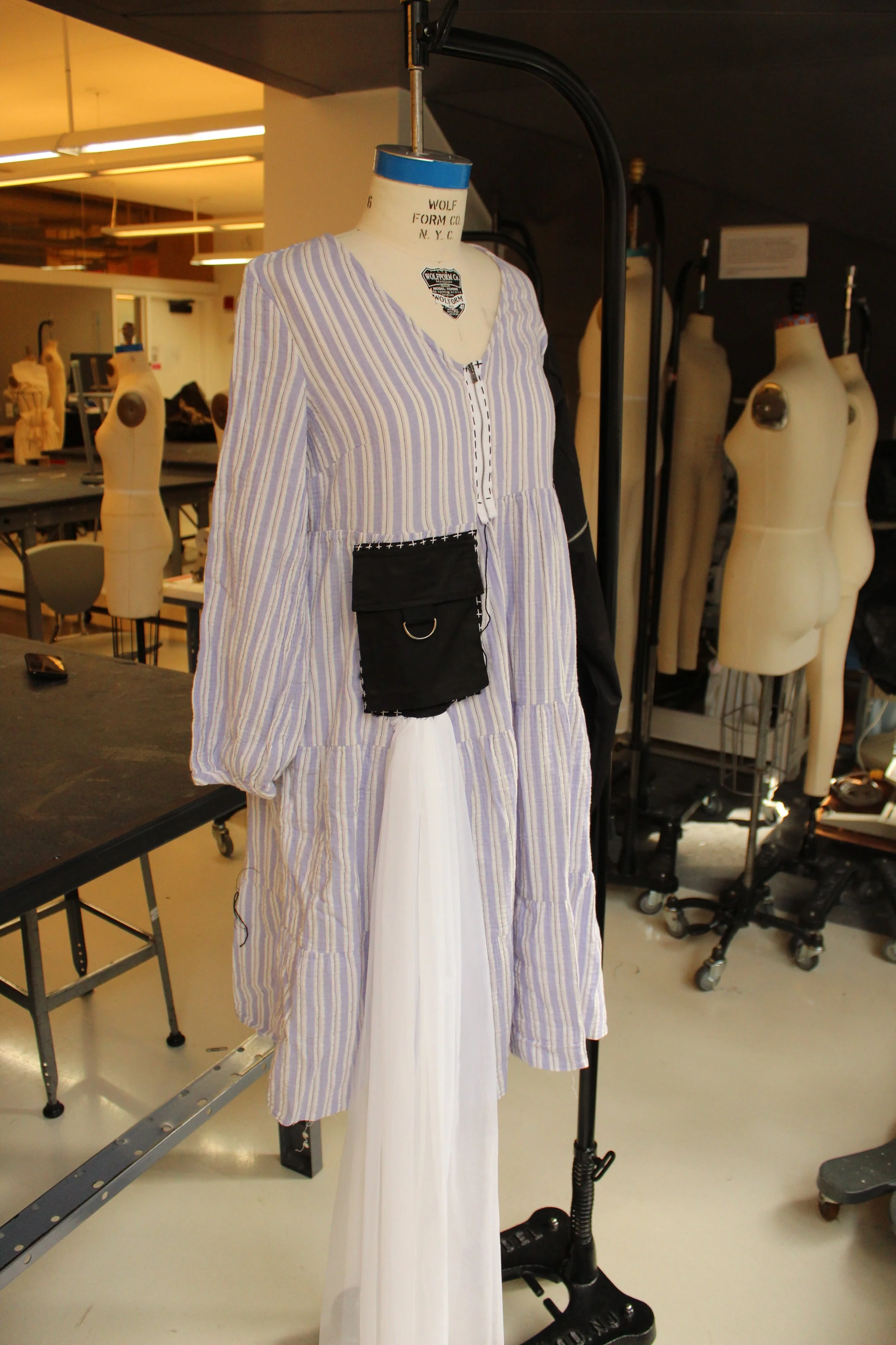 Sashiko Mending Exploration Fall '22
Practice involving the combination of two second-hand items to create a new garment only using the knotless hand sewing method of Sashiko