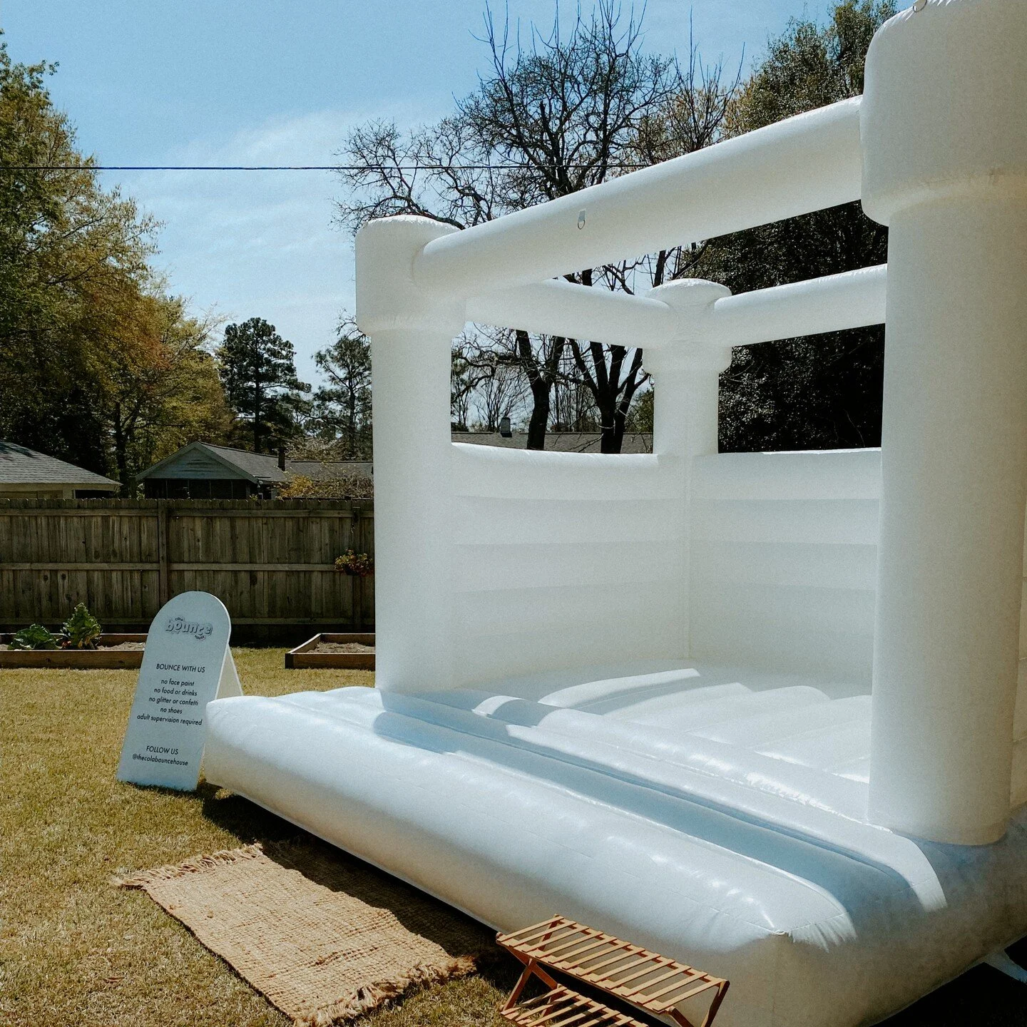 You can bounce with us. 🤗 We love seeing all of the fun happening inside these three white walls, and so will you!

There are a few remaining weekend dates in April and May, and lots of weekday availability for you to enjoy our weekday special! 🎈Bo