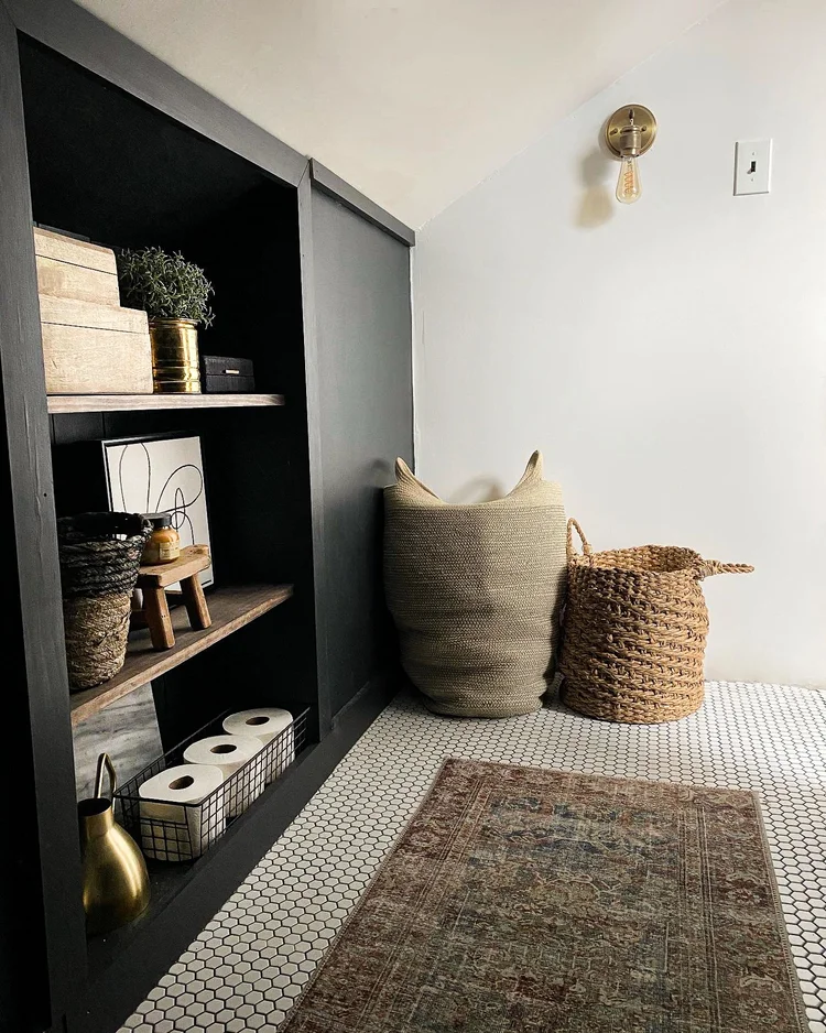 Minimalist Wall Shelf Ideas for Small Hallway: Stylish Space Savers