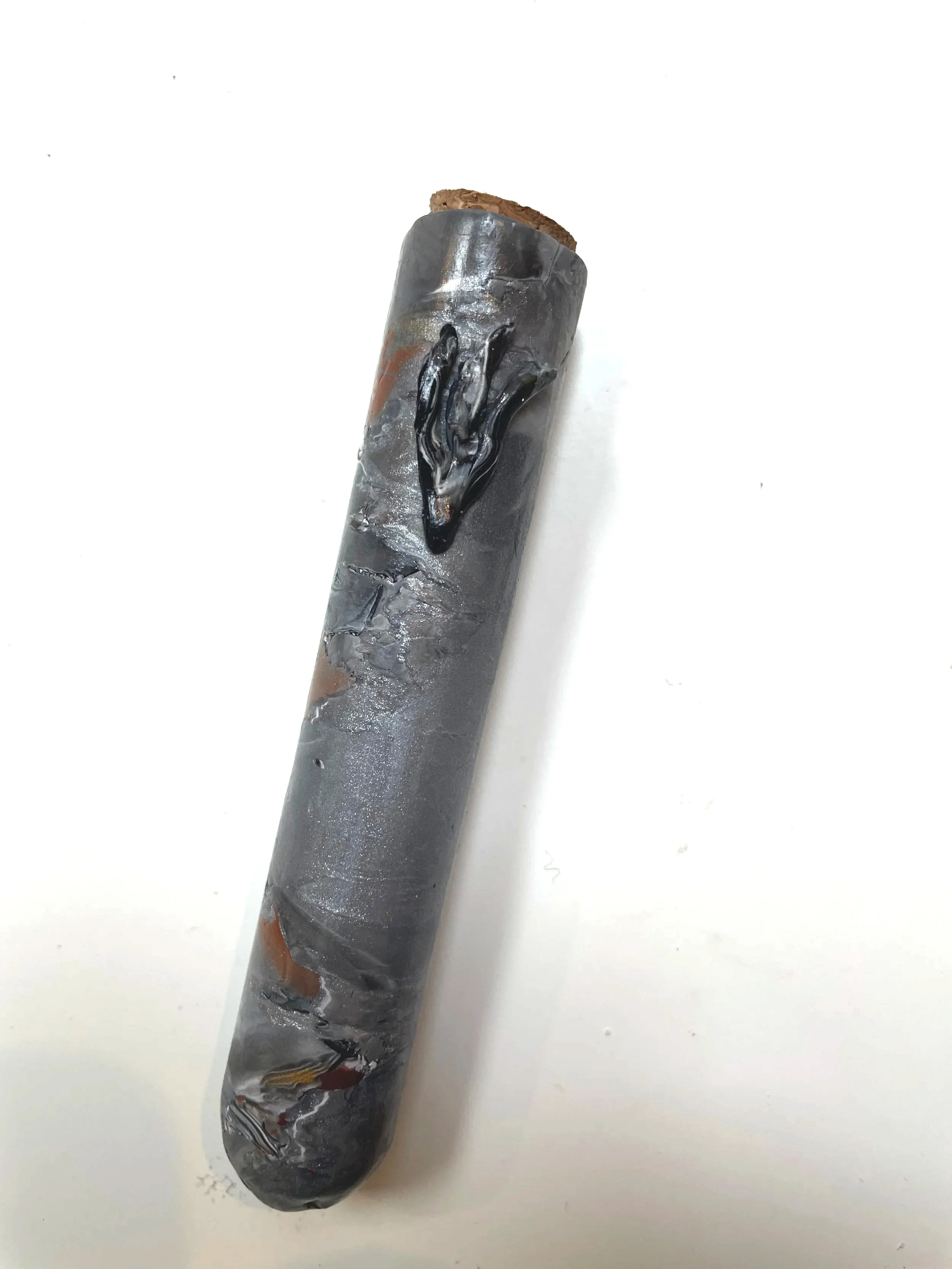 Elegant Silver Toned Metallic Mezuzah